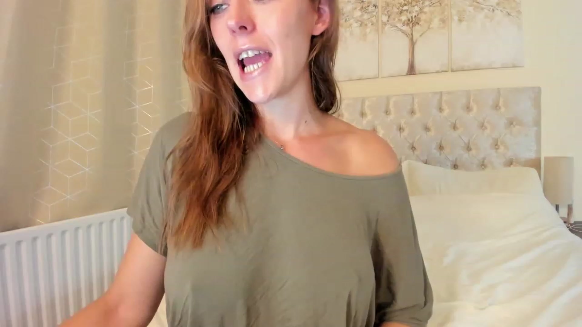 Gallery image thumbnail from Tabby_69's myfreecams stream on, 07/16/2023, 21:34 image 18 of 20
