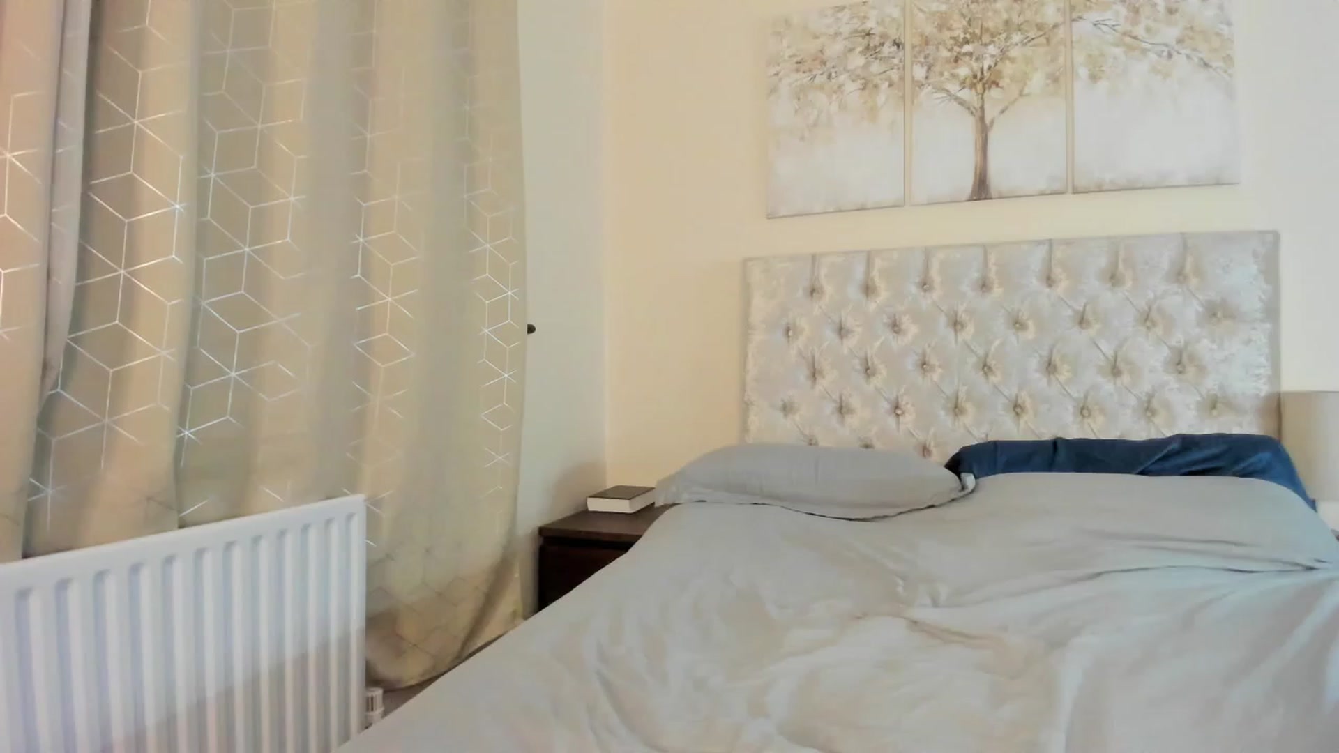 Gallery image thumbnail from Tabby_69's myfreecams stream on, 08/17/2023, 21:47 image 5 of 20