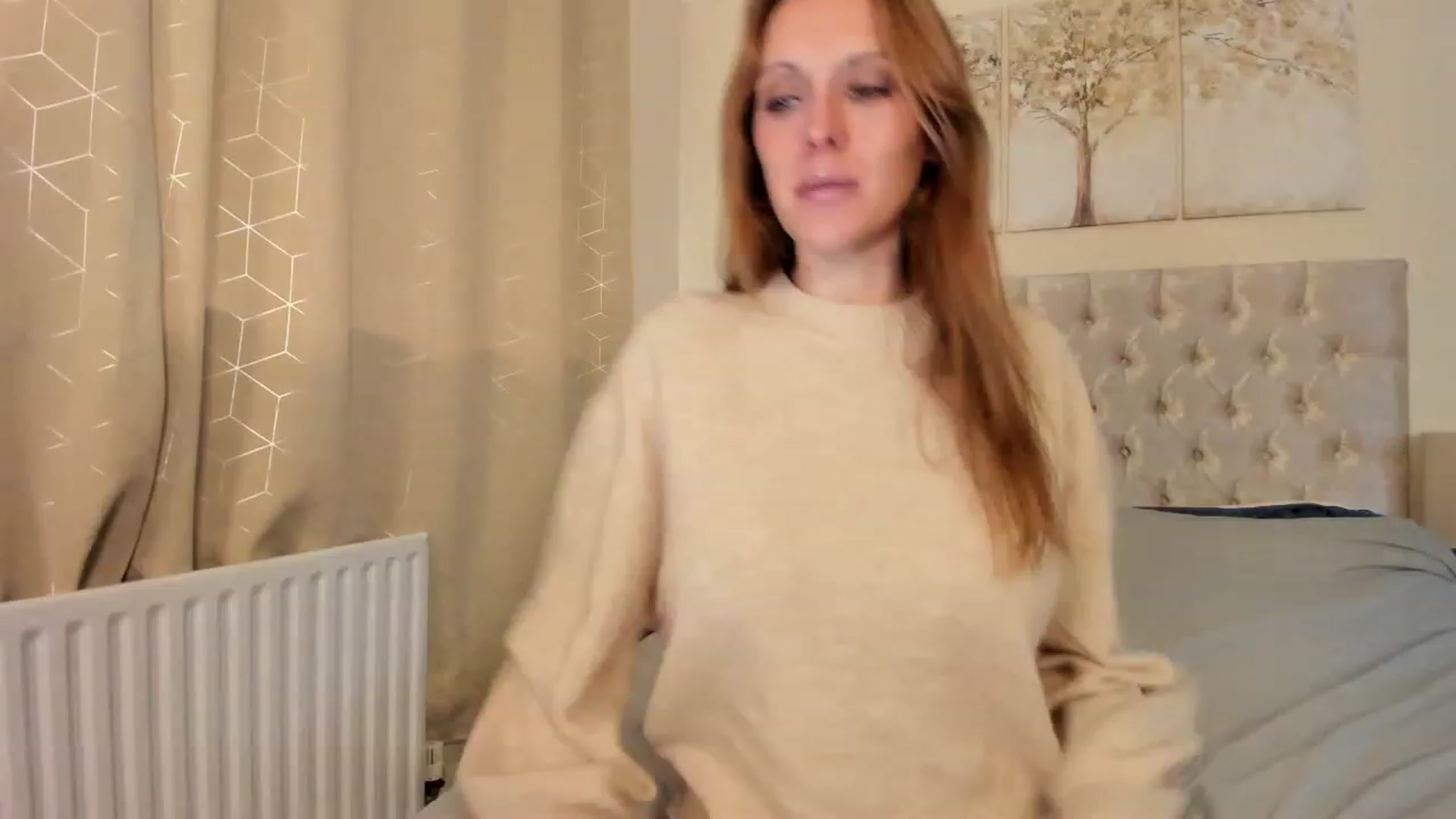 Gallery image thumbnail from Tabby_69's myfreecams stream on, 09/19/2023, 13:12 image 6 of 20