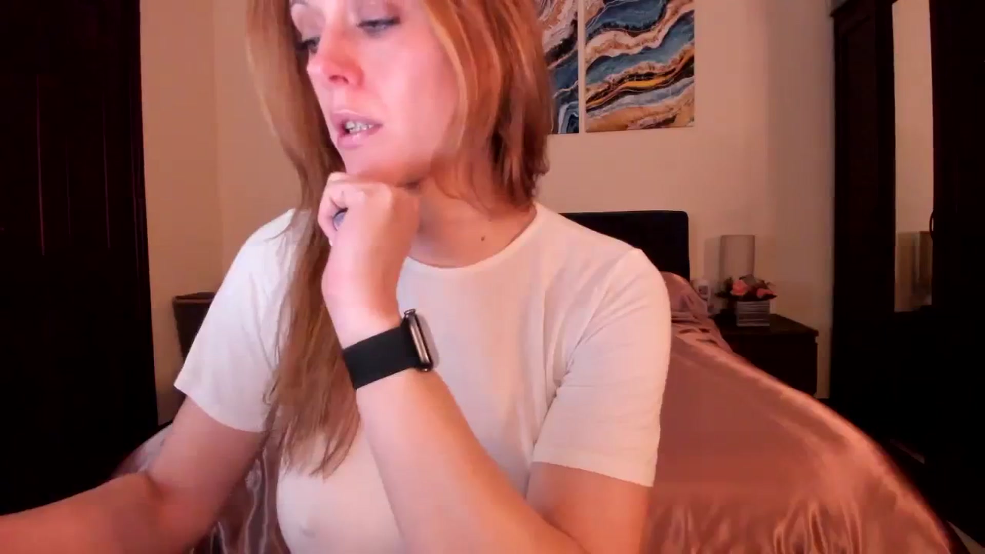 Gallery image thumbnail from Tabby_69's myfreecams stream on, 04/12/2024, 21:49 image 6 of 20