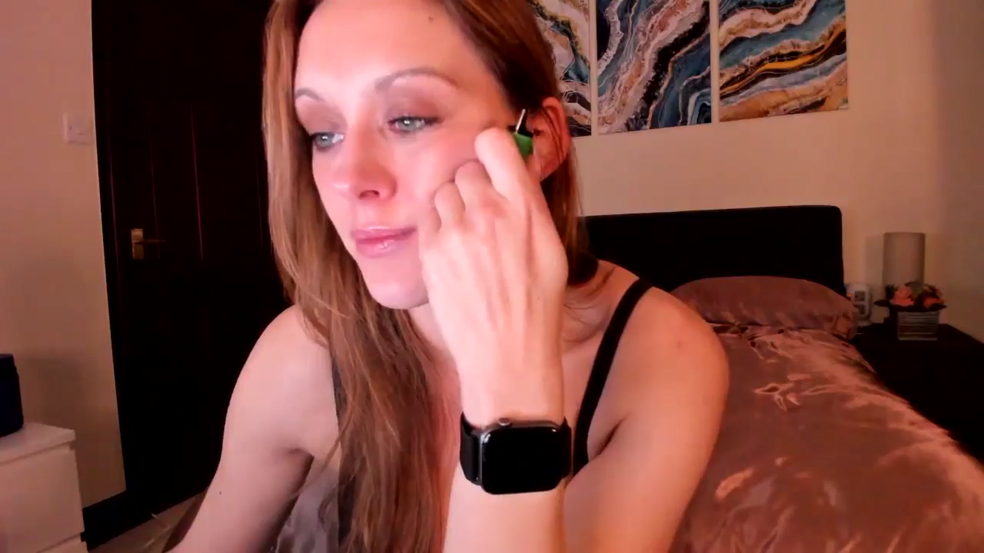 Gallery image thumbnail from Tabby_69's myfreecams stream on, 04/22/2024, 21:38 image 9 of 20