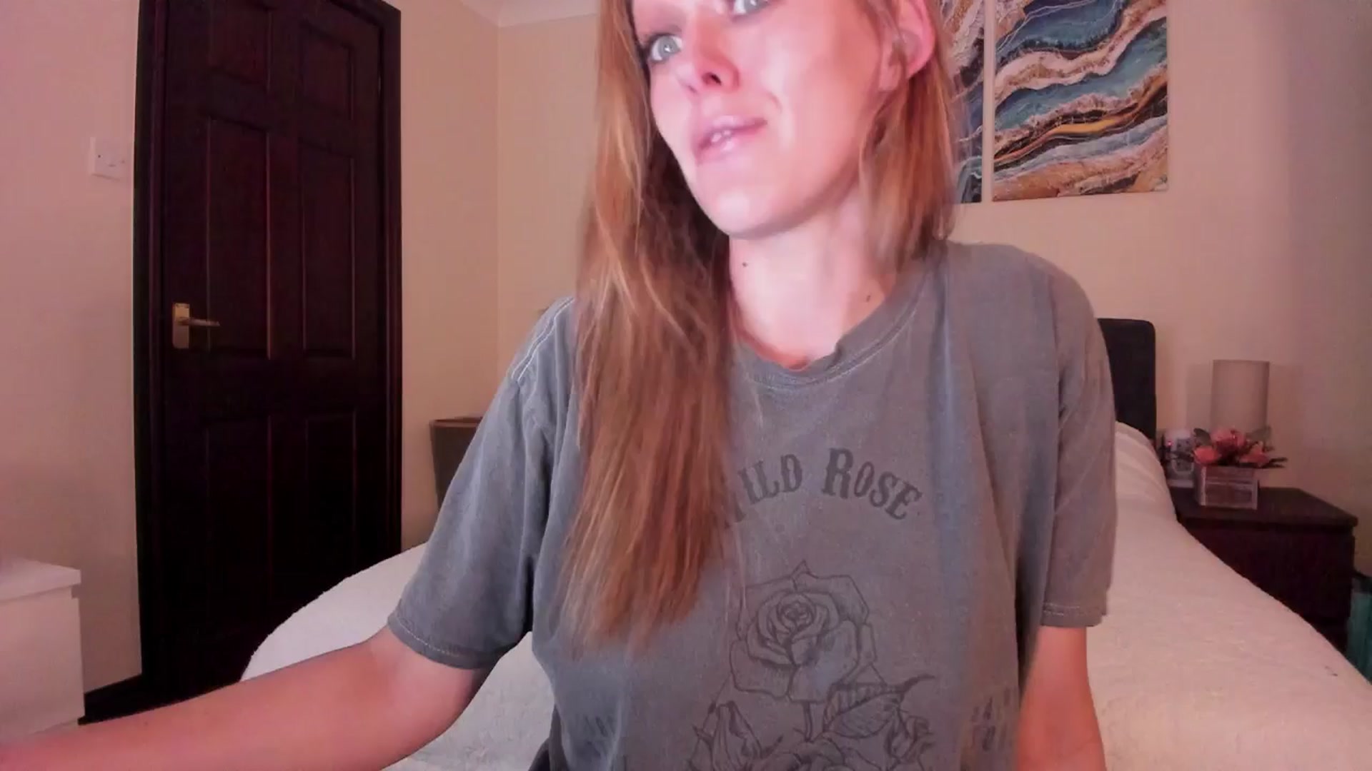 Gallery image thumbnail from Tabby_69's myfreecams stream on, 06/04/2024, 22:06 image 5 of 20