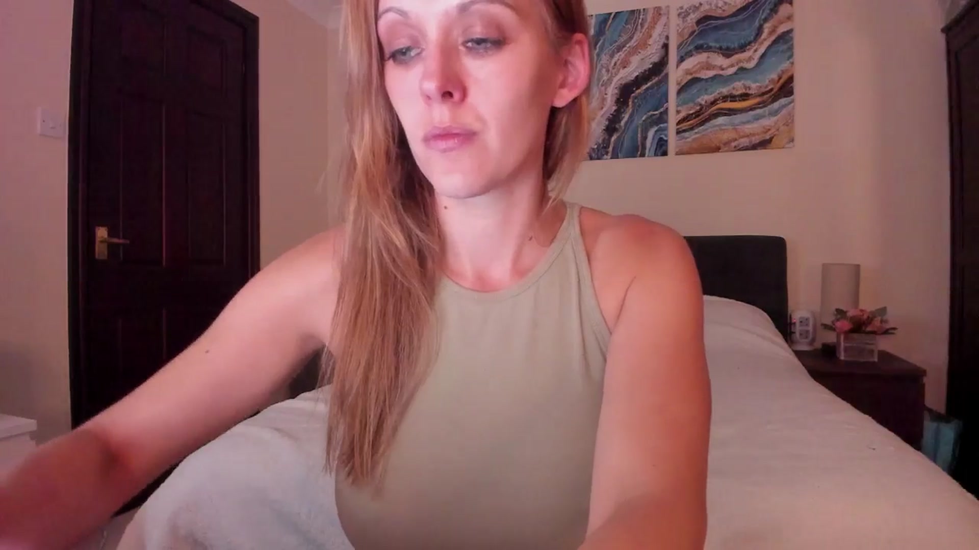 Gallery image thumbnail from Tabby_69's myfreecams stream on, 06/05/2024, 20:57 image 18 of 20