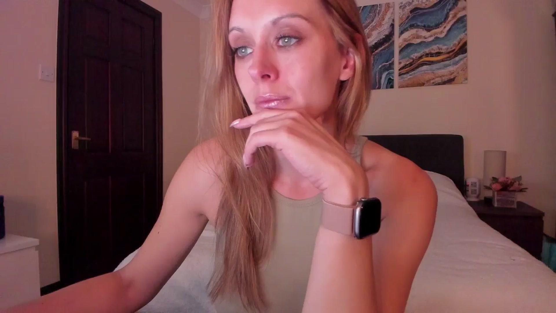 Gallery image thumbnail from Tabby_69's myfreecams stream on, 06/05/2024, 20:57 image 3 of 20