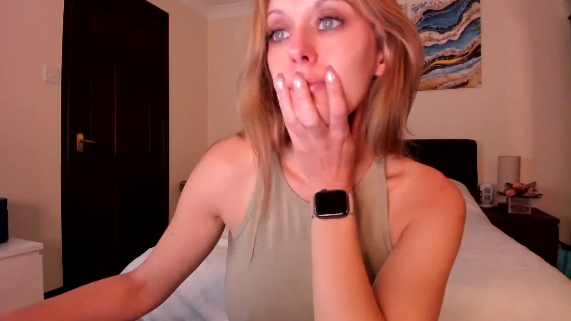 Gallery image thumbnail from Tabby_69's myfreecams stream on, 06/05/2024, 21:41 image 13 of 20