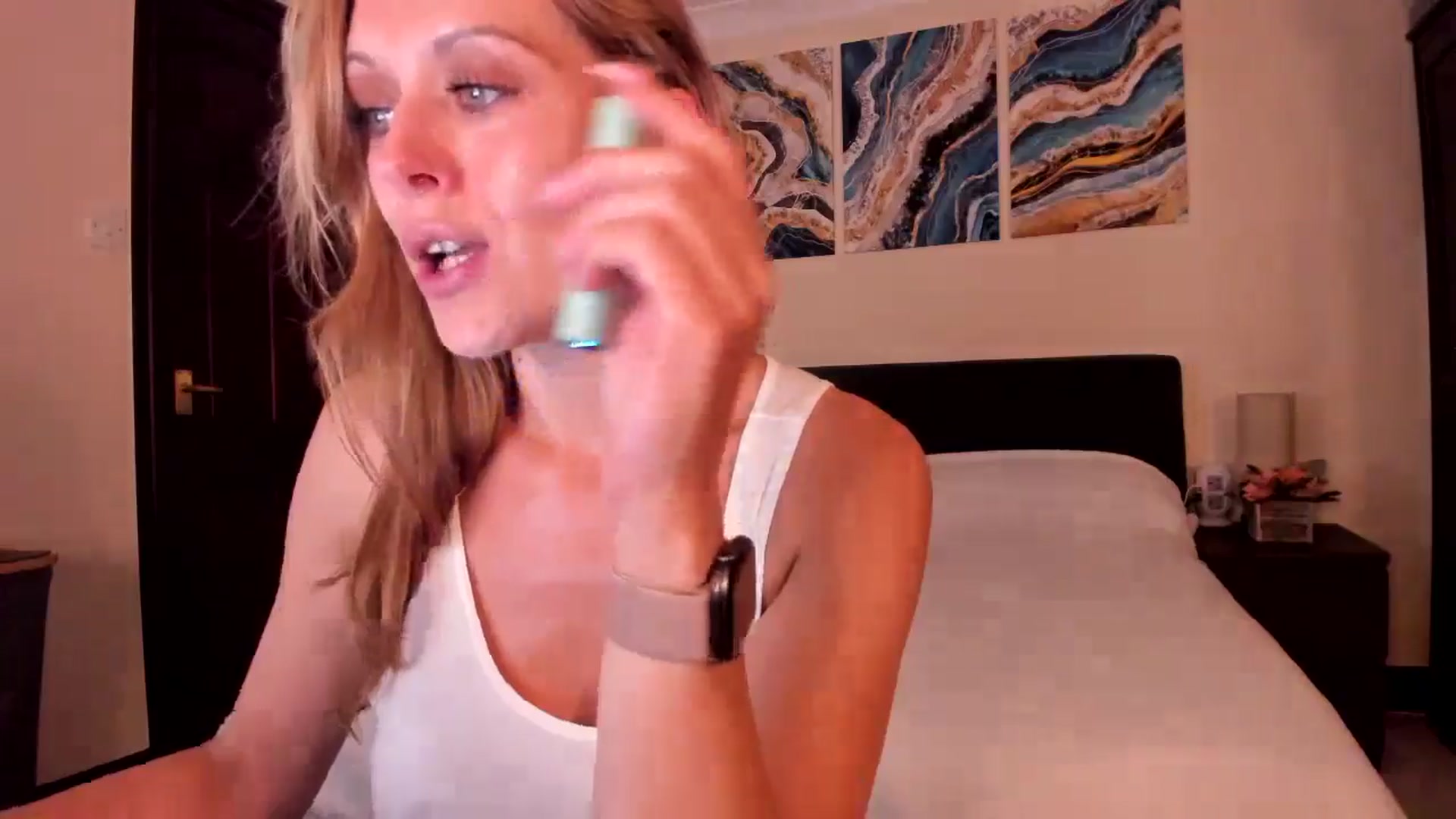 Gallery image thumbnail from Tabby_69's myfreecams stream on, 07/23/2024, 22:13 image 2 of 20