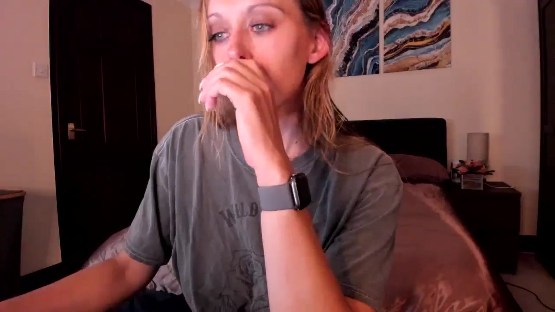 Gallery image thumbnail from Tabby_69's myfreecams stream on, 08/14/2024, 22:31 image 6 of 20