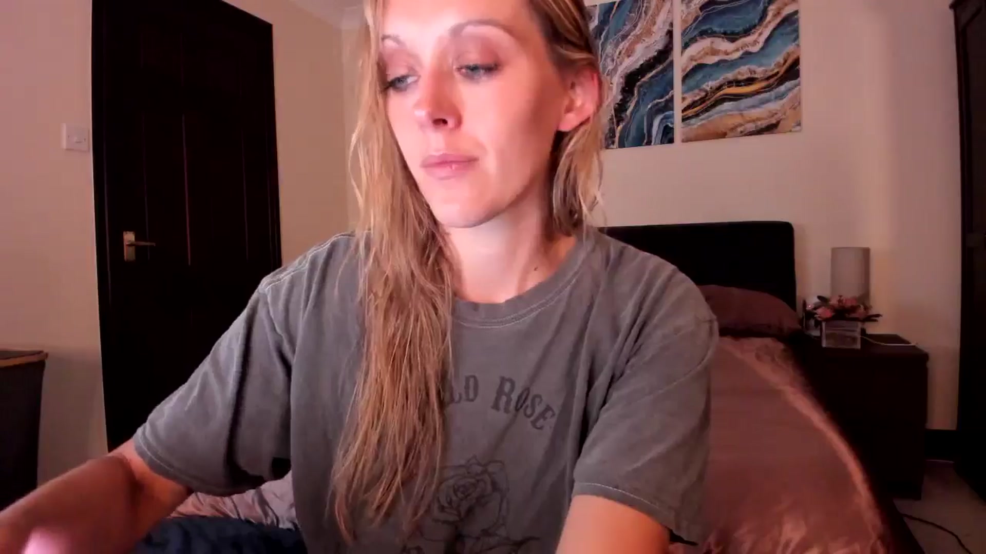 Gallery image thumbnail from Tabby_69's myfreecams stream on, 08/14/2024, 22:31 image 11 of 20
