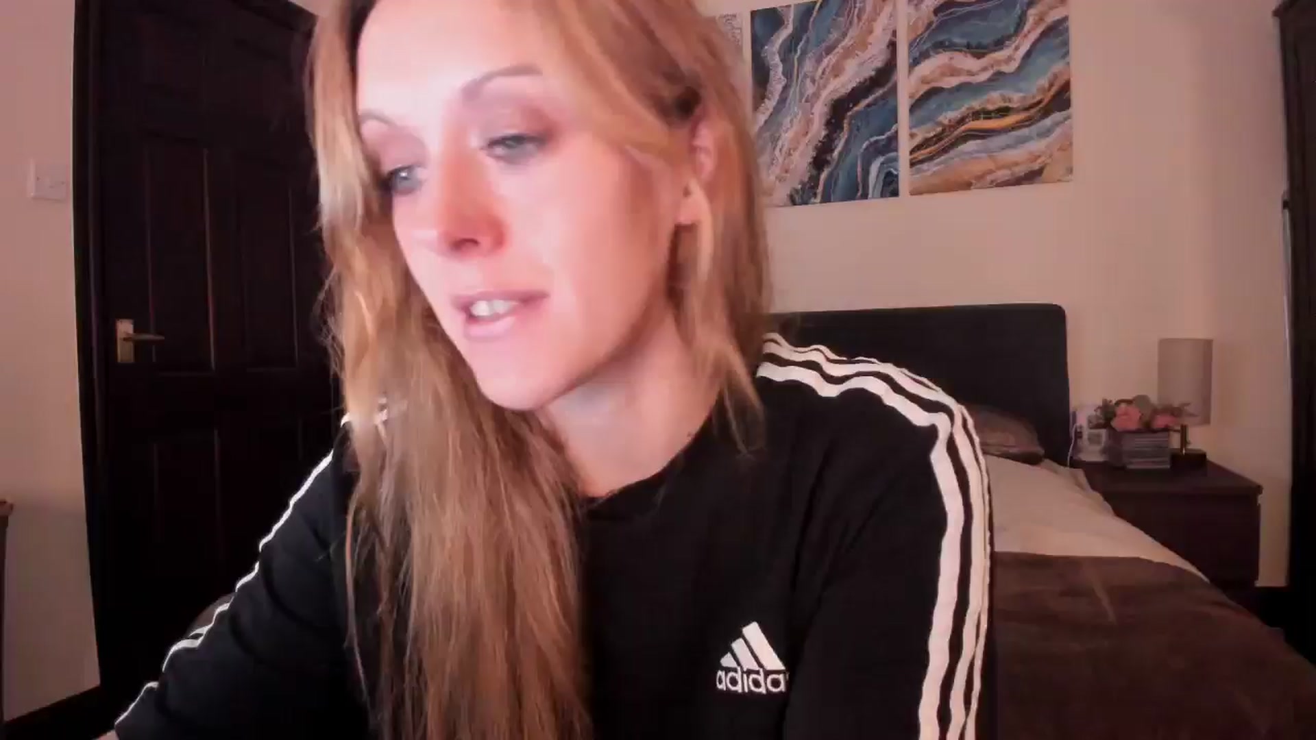 Gallery image thumbnail from Tabby_69's myfreecams stream on, 10/21/2024, 22:02 image 1 of 20