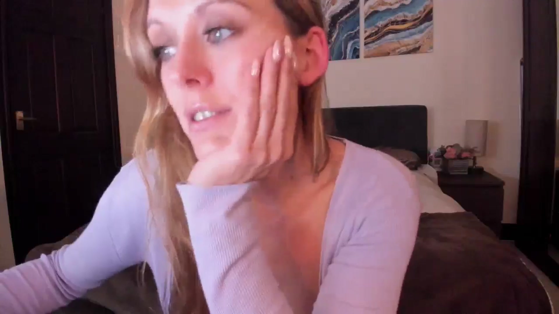 Gallery image thumbnail from Tabby_69's myfreecams stream on, 10/22/2024, 22:14 image 18 of 20
