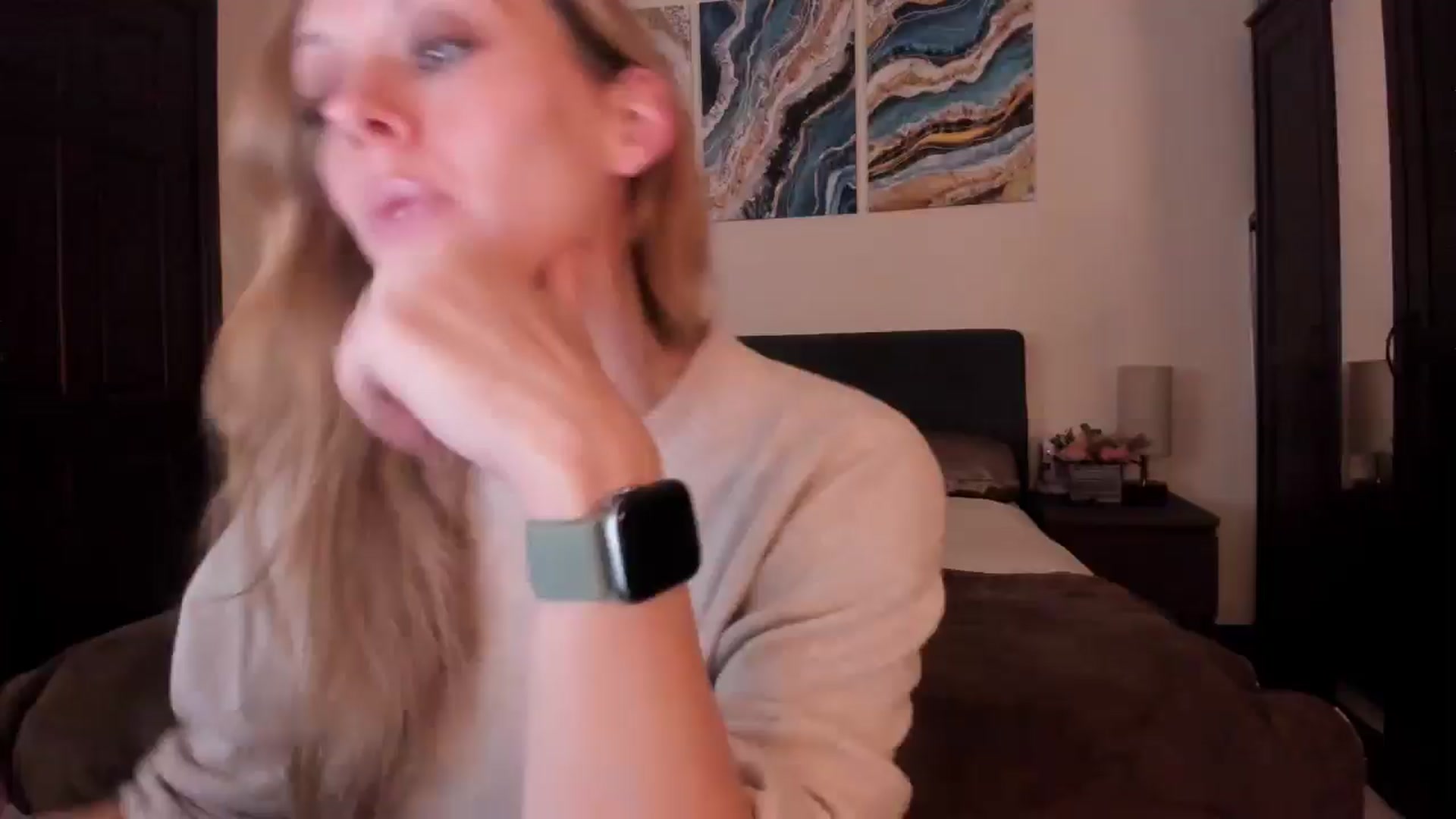 Gallery image thumbnail from Tabby_69's myfreecams stream on, 11/01/2024, 23:07 image 7 of 20