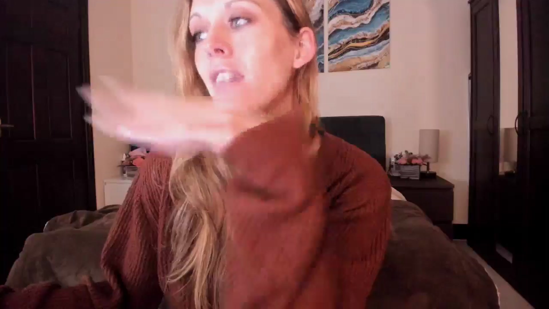 Gallery image thumbnail from Tabby_69's myfreecams stream on, 11/03/2024, 22:58 image 5 of 20