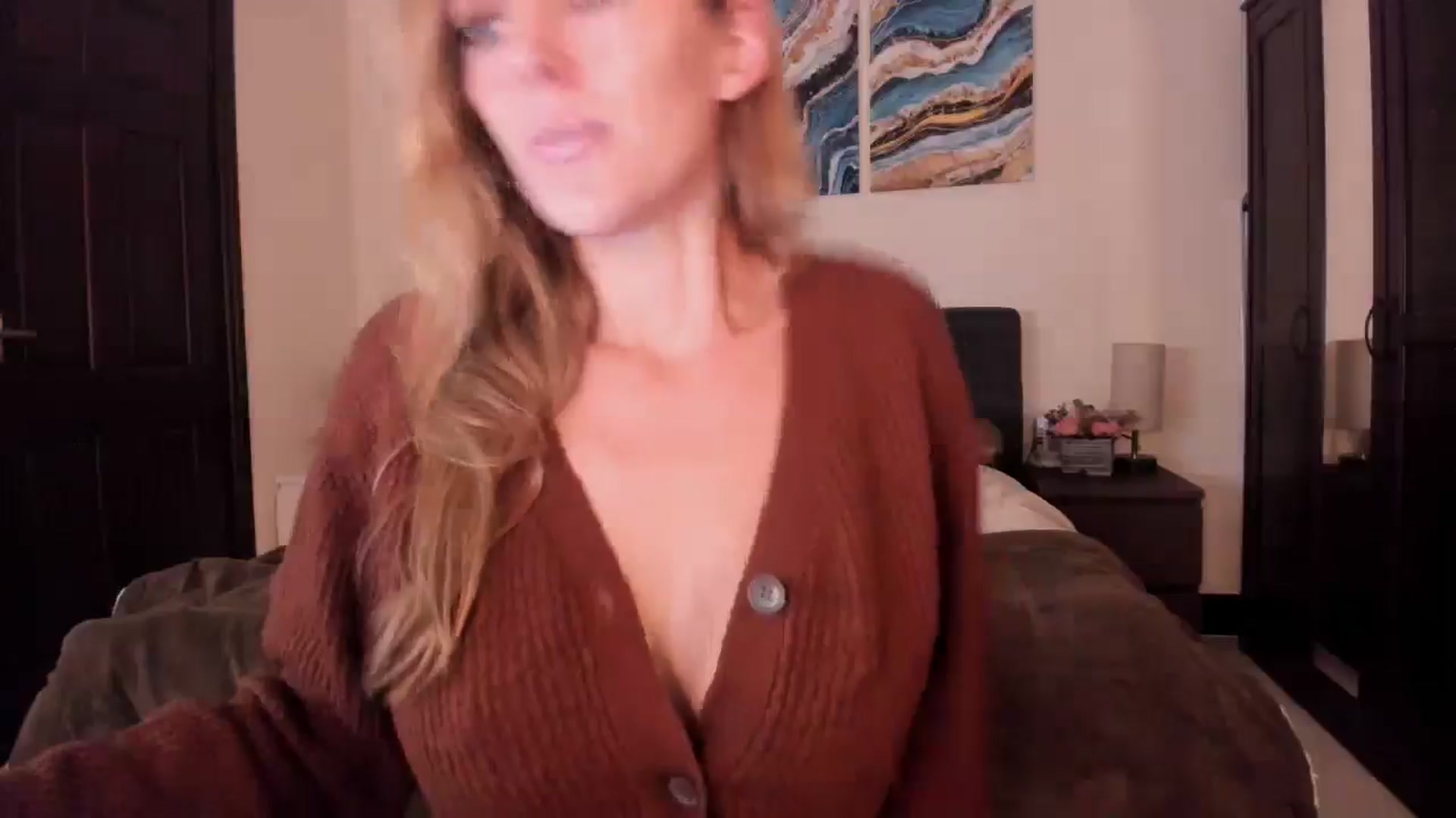 Gallery image thumbnail from Tabby_69's myfreecams stream on, 11/03/2024, 22:58 image 14 of 20