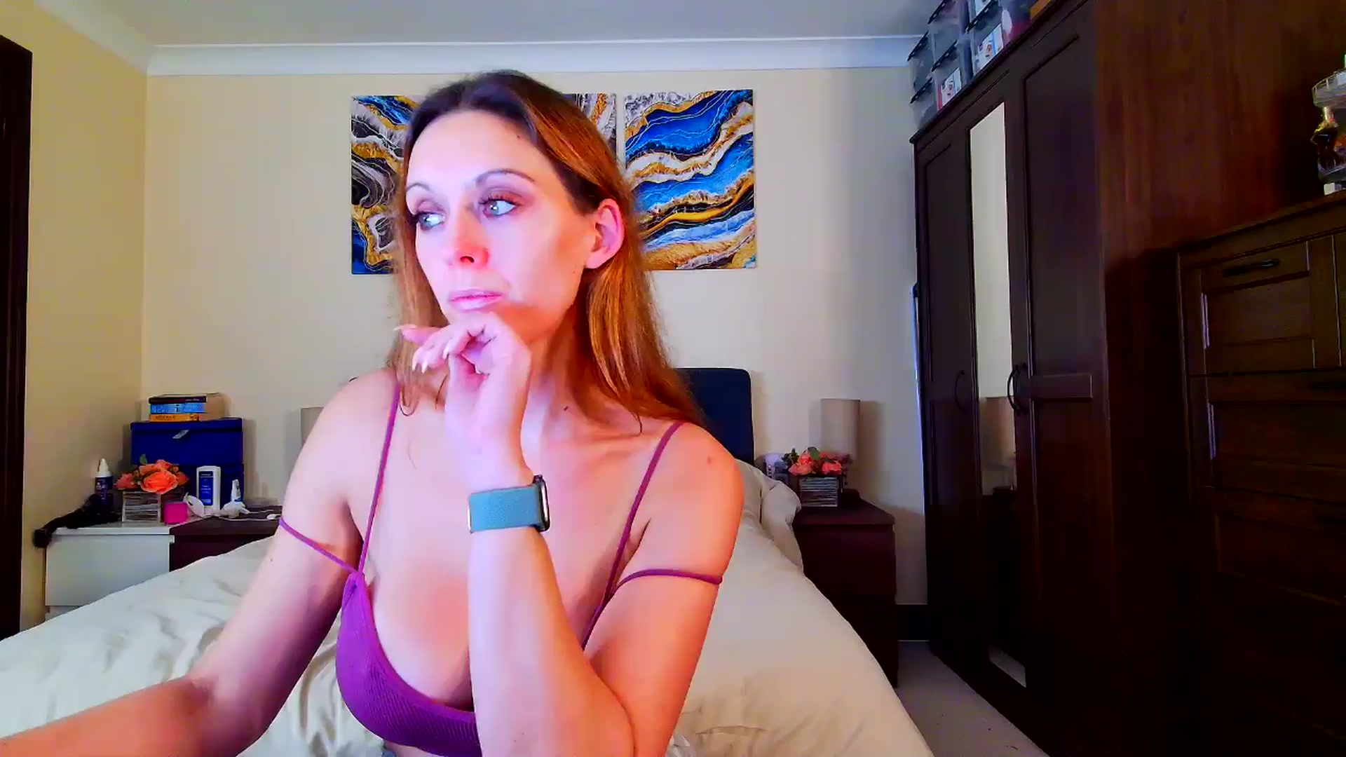 Gallery image thumbnail from Tabby_69's myfreecams stream on, 12/02/2024, 22:50 image 16 of 20