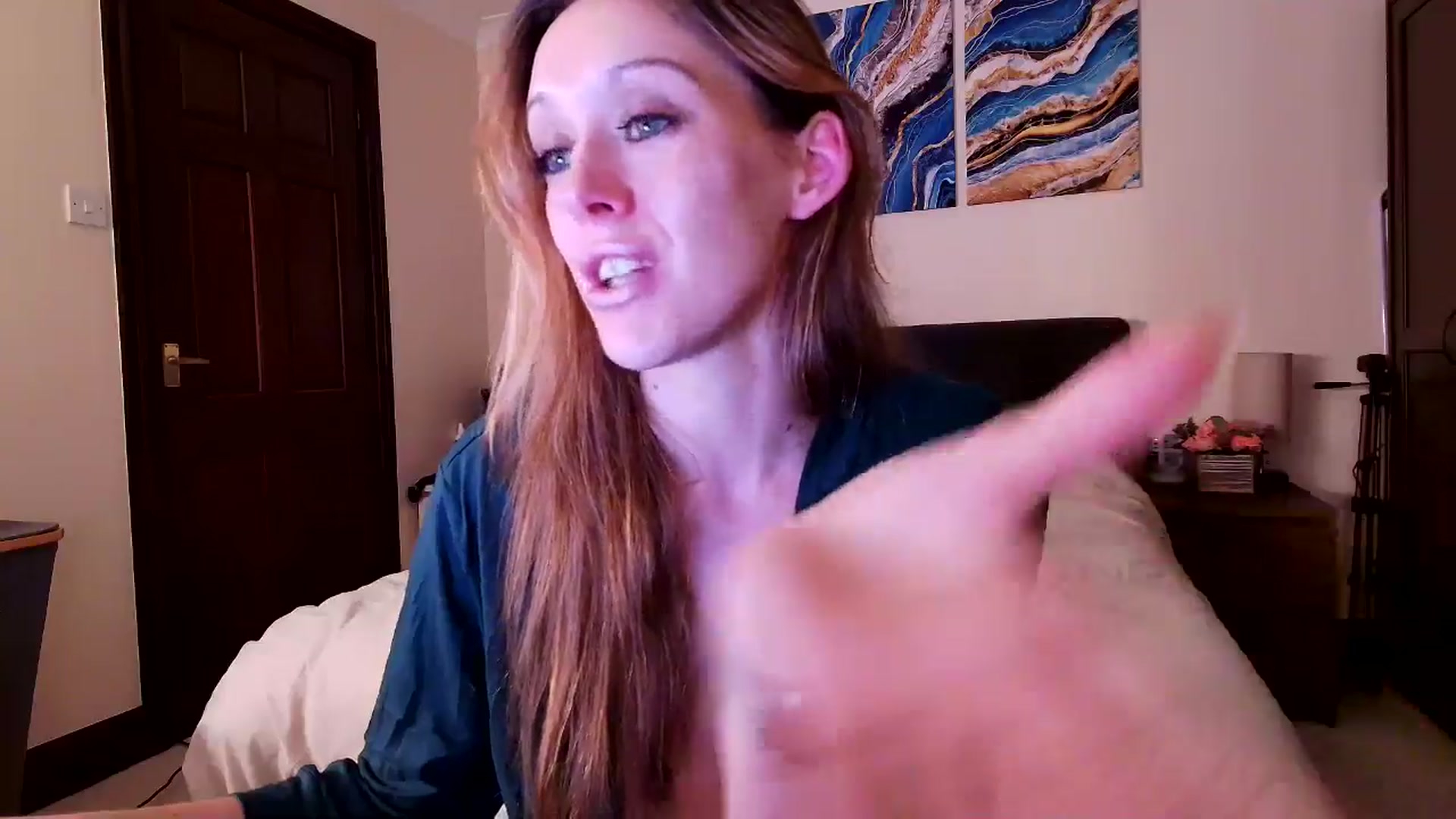 Gallery image thumbnail from Tabby_69's myfreecams stream on, 12/04/2024, 22:53 image 8 of 20