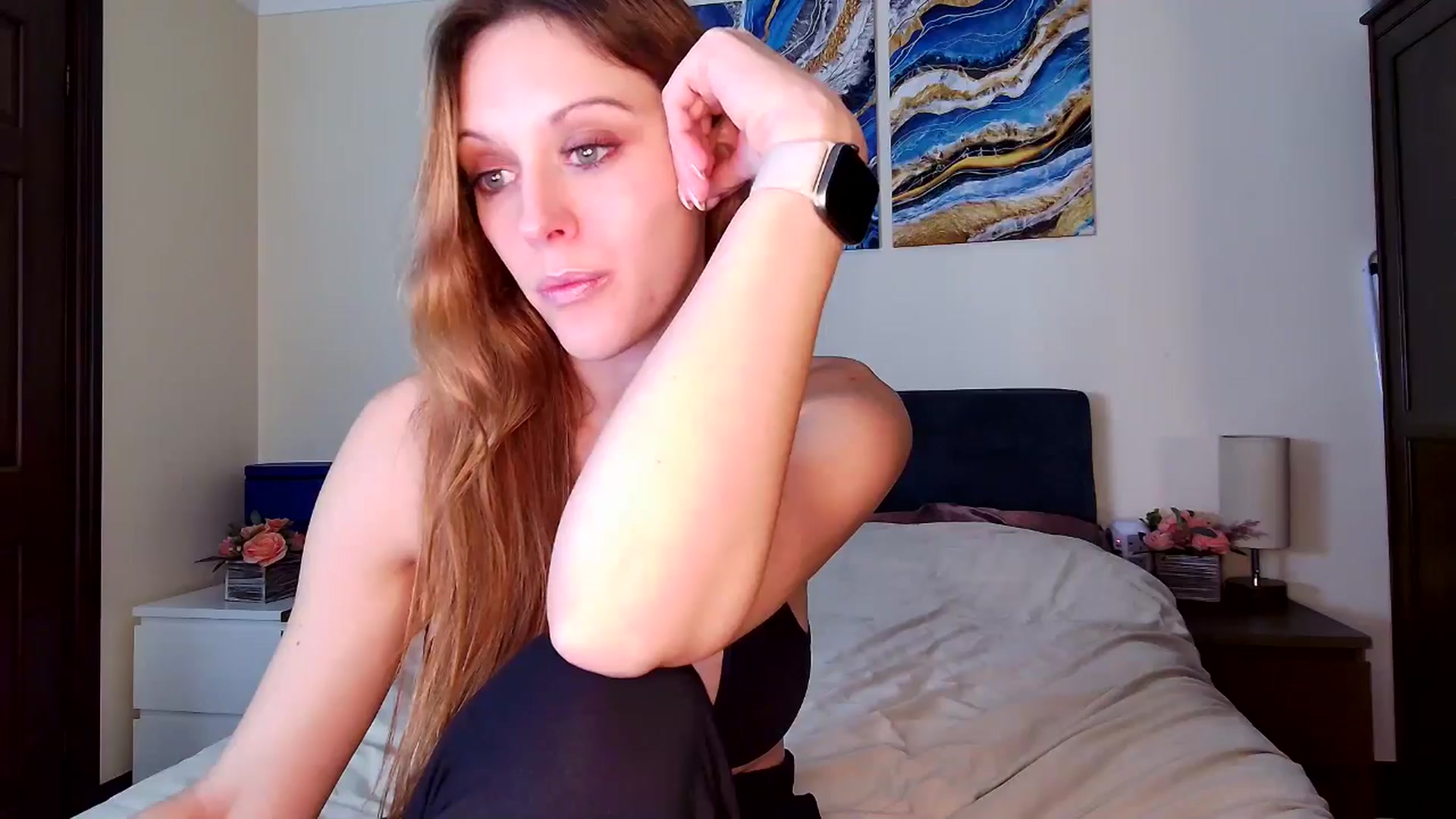 Gallery image thumbnail from Tabby_69's myfreecams stream on, 01/19/2025, 22:52 image 16 of 20