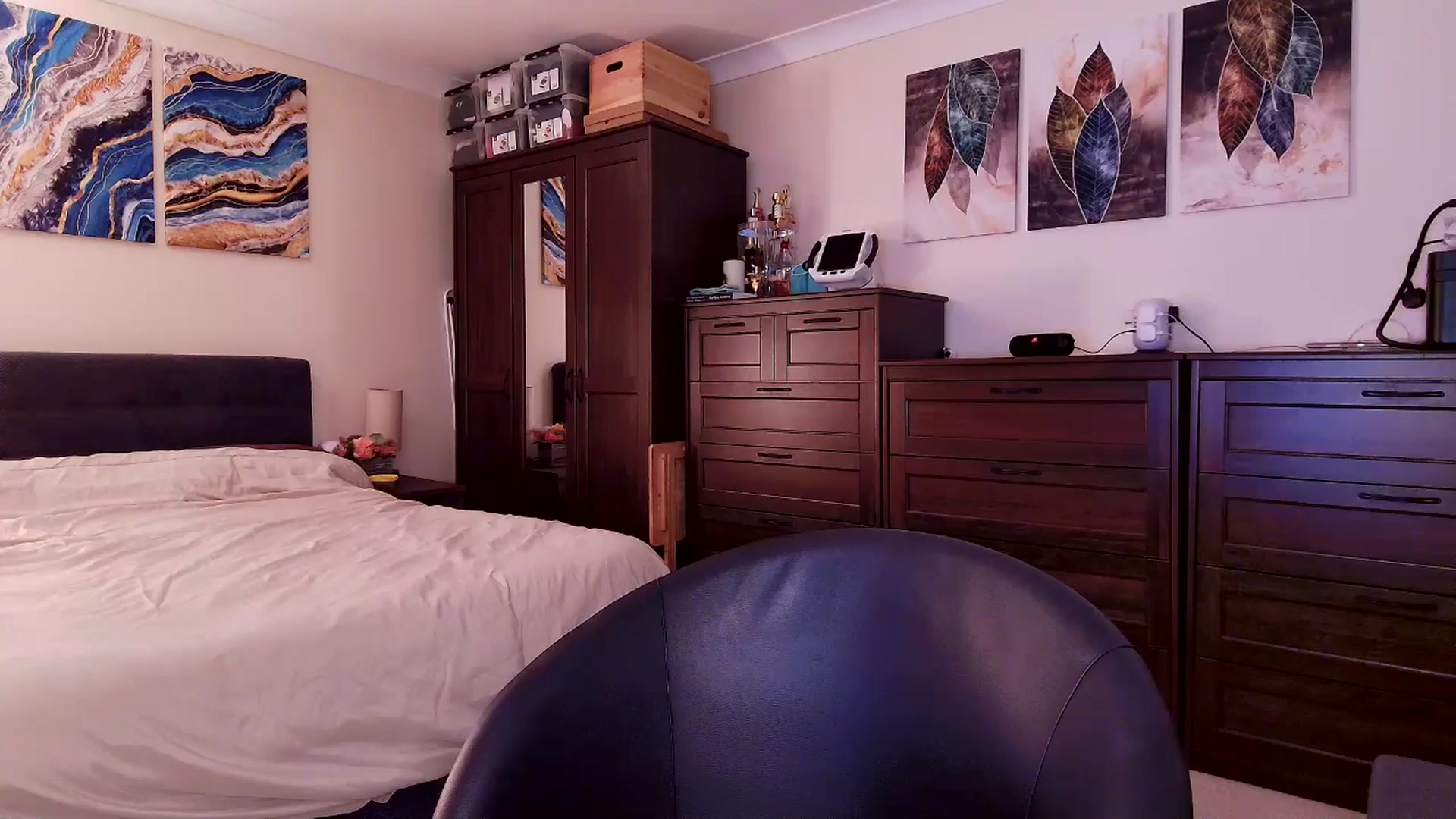 Gallery image thumbnail from Tabby_69's myfreecams stream on, 01/22/2025, 23:07 image 6 of 20