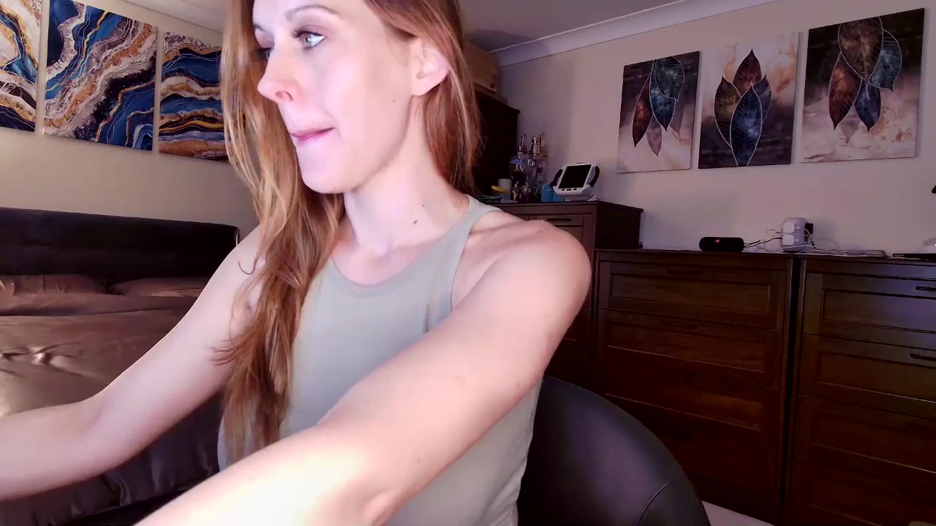 Gallery image thumbnail from Tabby_69's myfreecams stream on, 02/27/2025, 22:54 image 6 of 20