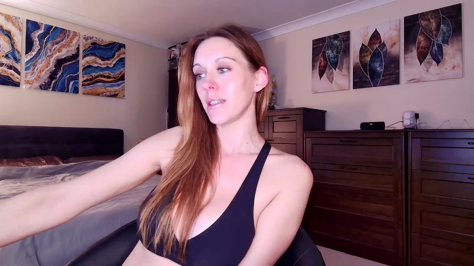 Gallery image thumbnail from Tabby_69's myfreecams stream on, 03/18/2025, 22:46 image 4 of 20