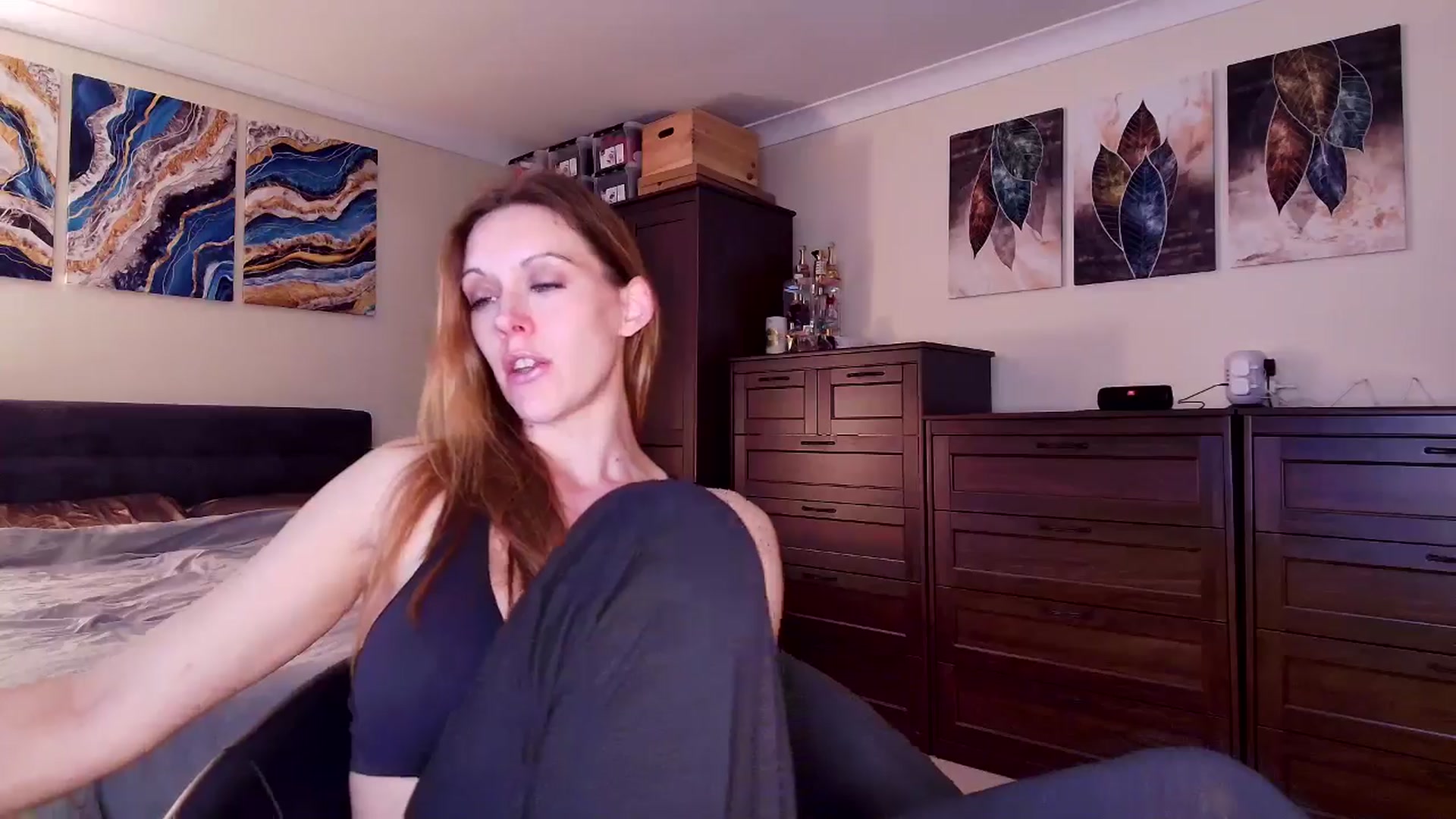 Gallery image thumbnail from Tabby_69's myfreecams stream on, 03/18/2025, 22:46 image 16 of 20