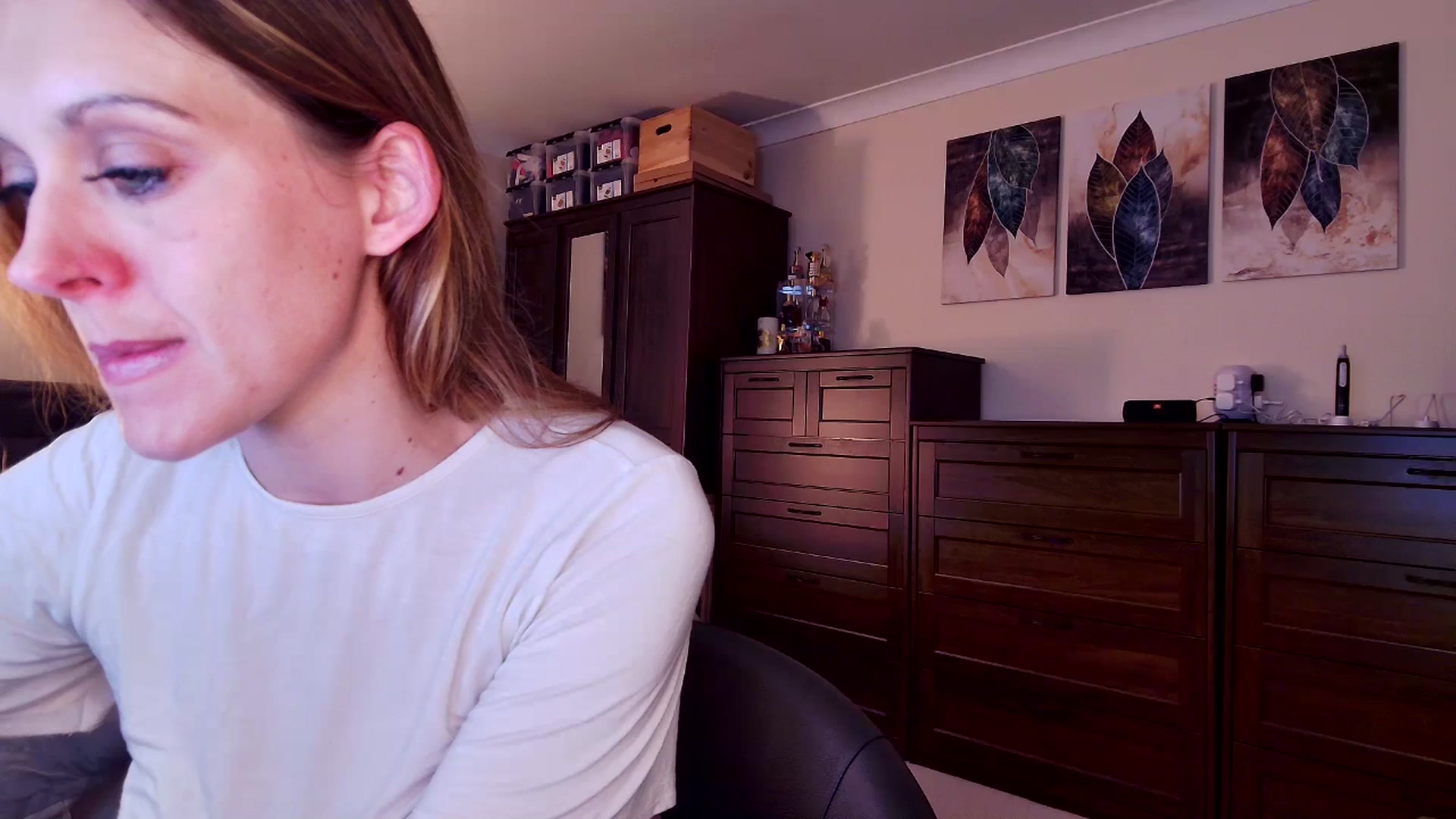 Gallery image thumbnail from Tabby_69's myfreecams stream on, 03/24/2025, 23:00 image 1 of 20