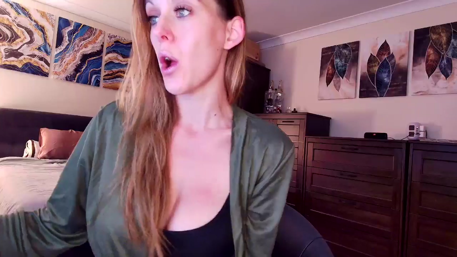 Gallery image thumbnail from Tabby_69's myfreecams stream on, 05/10/2025, 22:08 image 6 of 20
