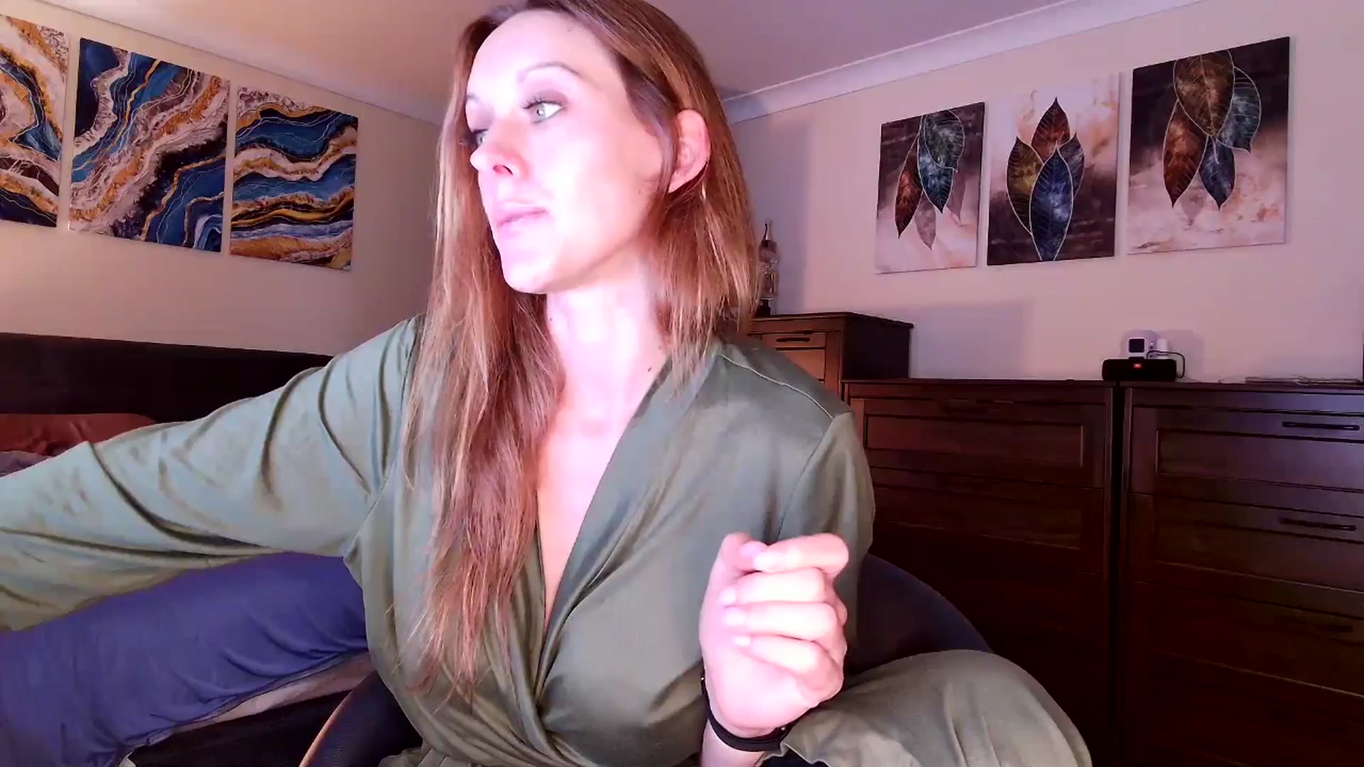 Gallery image thumbnail from Tabby_69's myfreecams stream on, 06/23/2025, 21:47 image 4 of 20