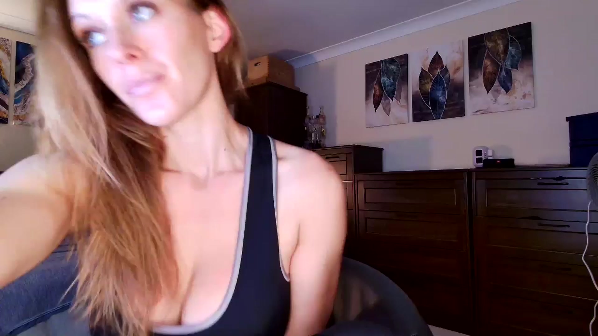 Gallery image thumbnail from Tabby_69's myfreecams stream on, 07/04/2025, 22:27 image 1 of 20