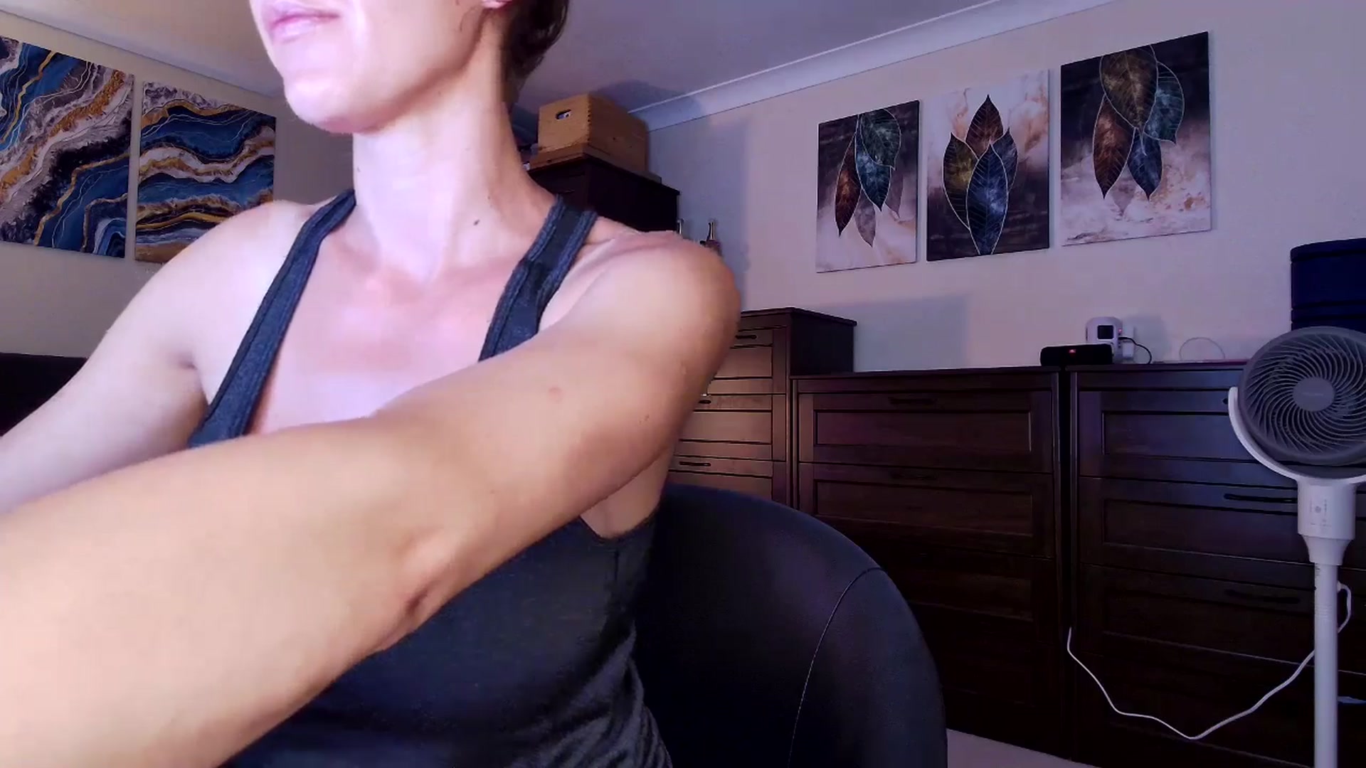 Gallery image thumbnail from Tabby_69's myfreecams stream on, 07/12/2025, 21:54 image 10 of 20