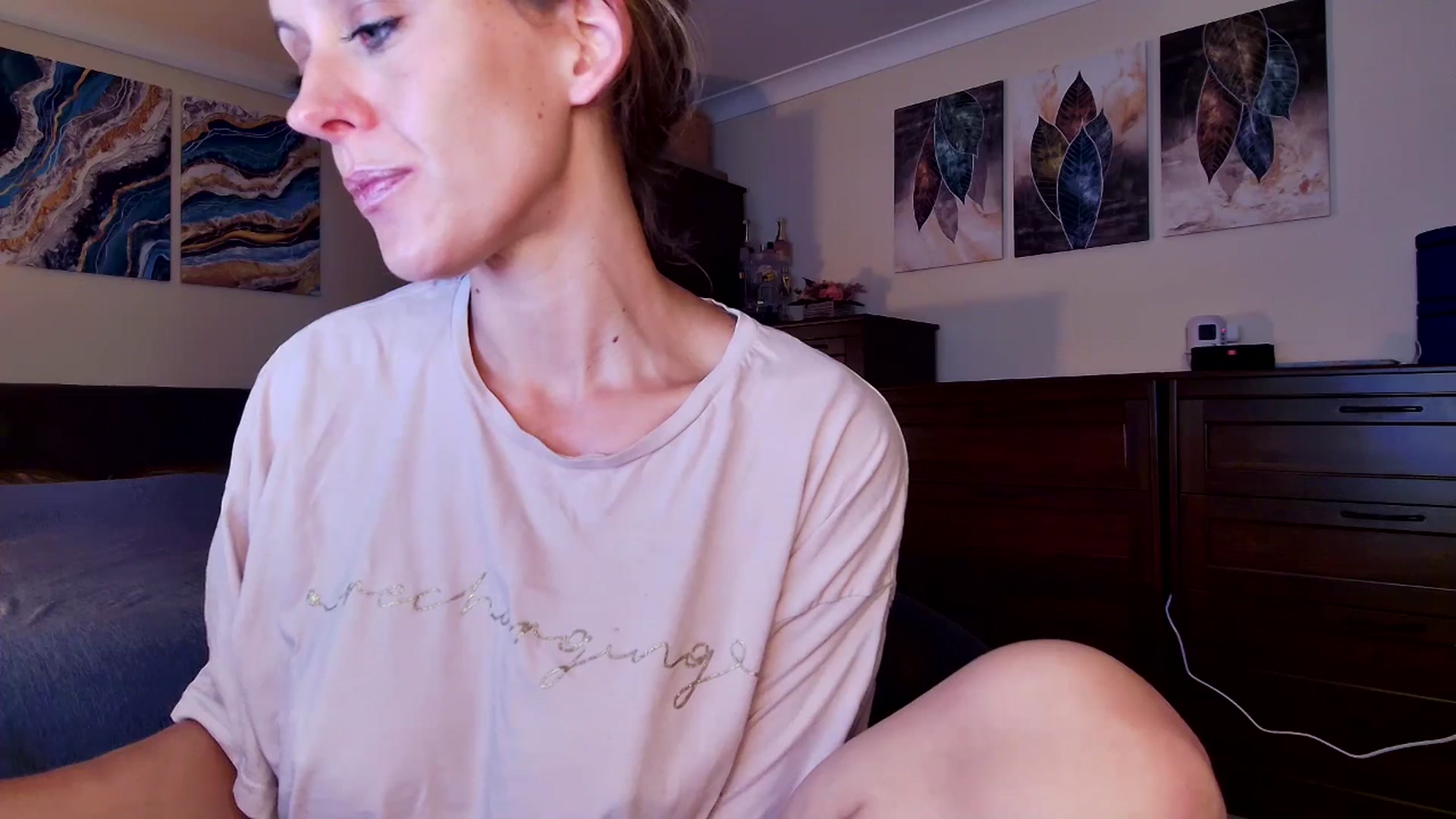 Gallery image thumbnail from Tabby_69's myfreecams stream on, 07/22/2025, 22:01 image 2 of 20