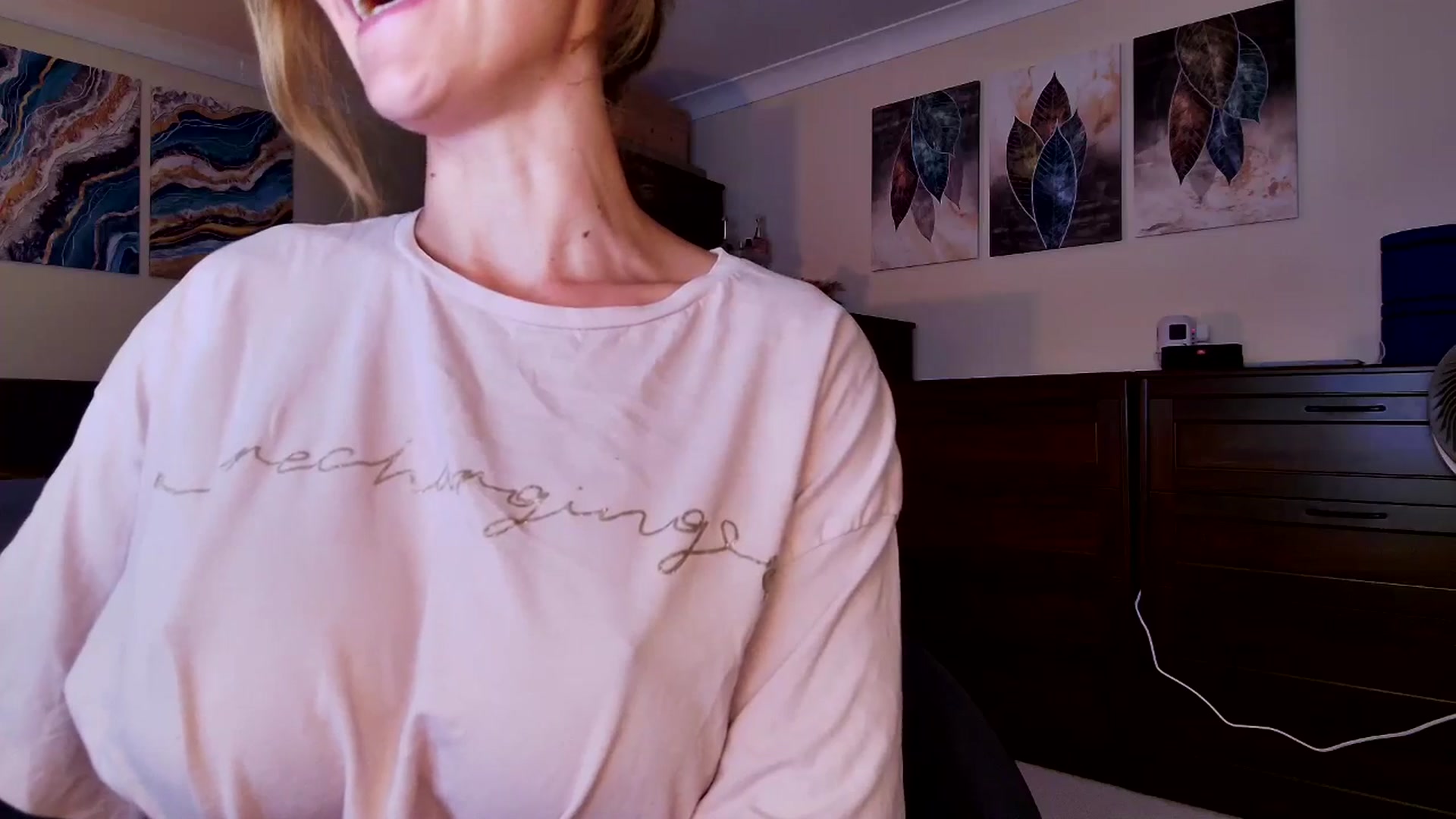 Gallery image thumbnail from Tabby_69's myfreecams stream on, 07/22/2025, 22:01 image 5 of 20