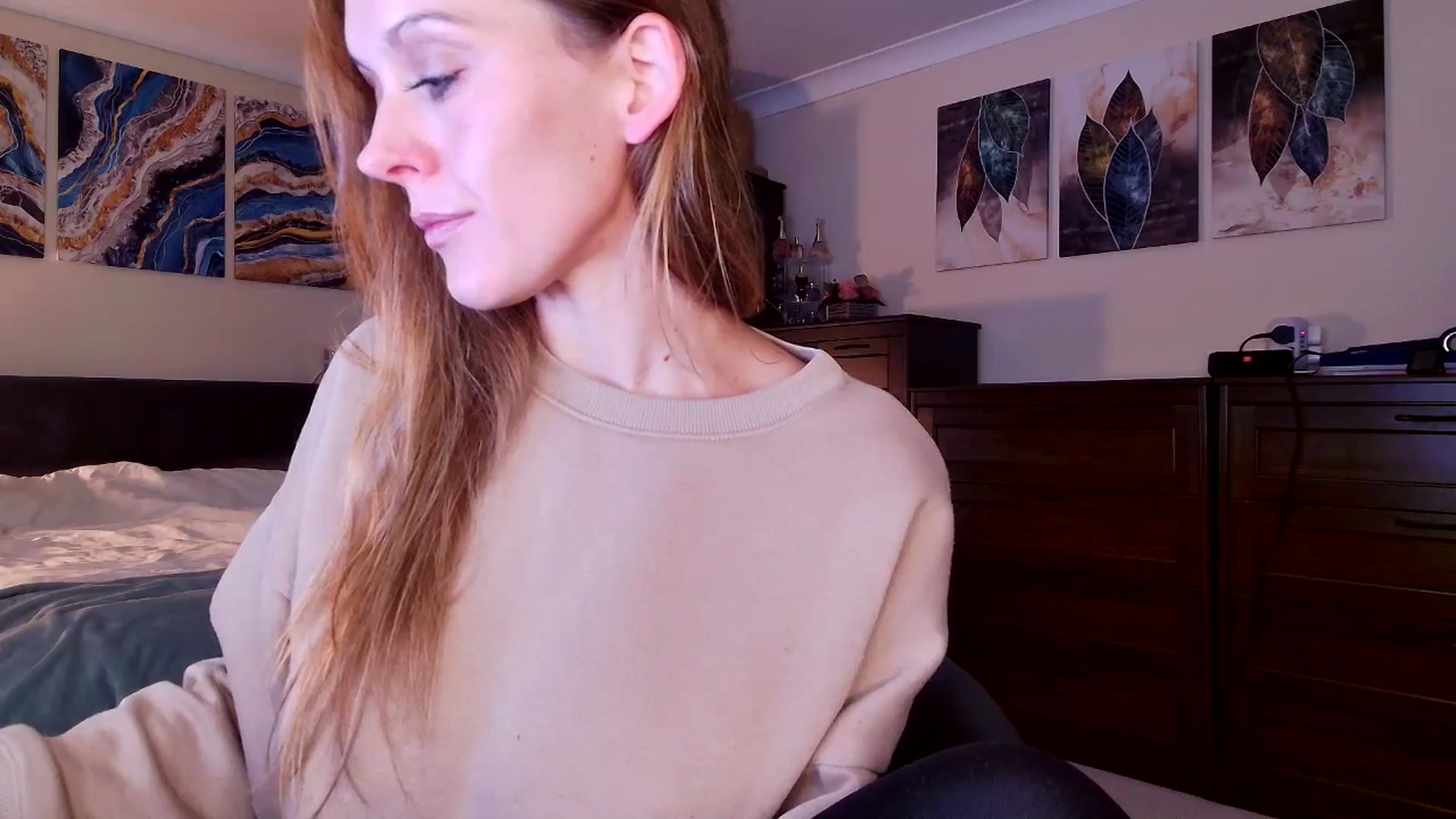 Gallery image thumbnail from Tabby_69's myfreecams stream on, 09/08/2025, 21:31 image 19 of 20