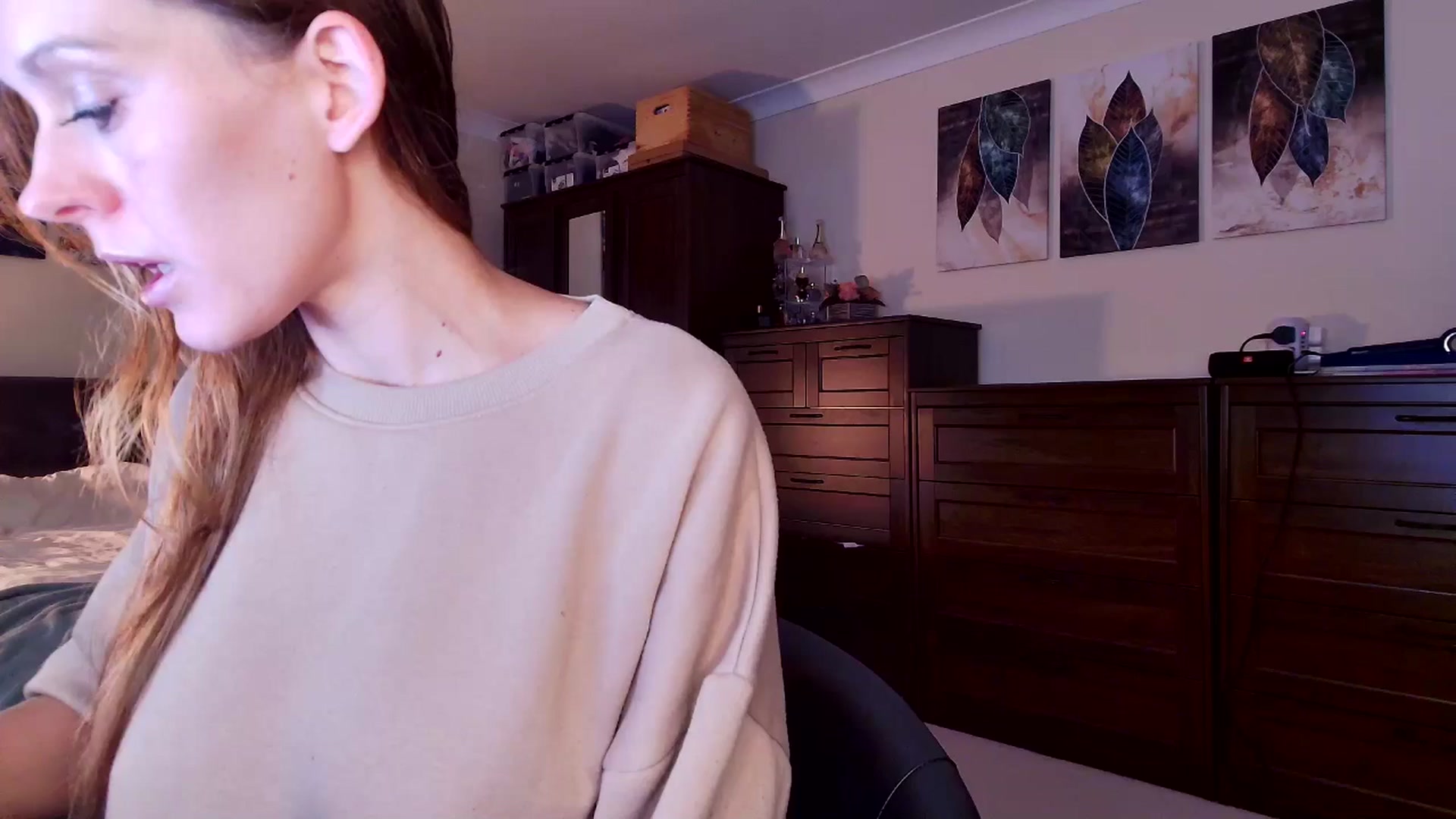 Gallery image thumbnail from Tabby_69's myfreecams stream on, 09/08/2025, 21:31 image 1 of 20