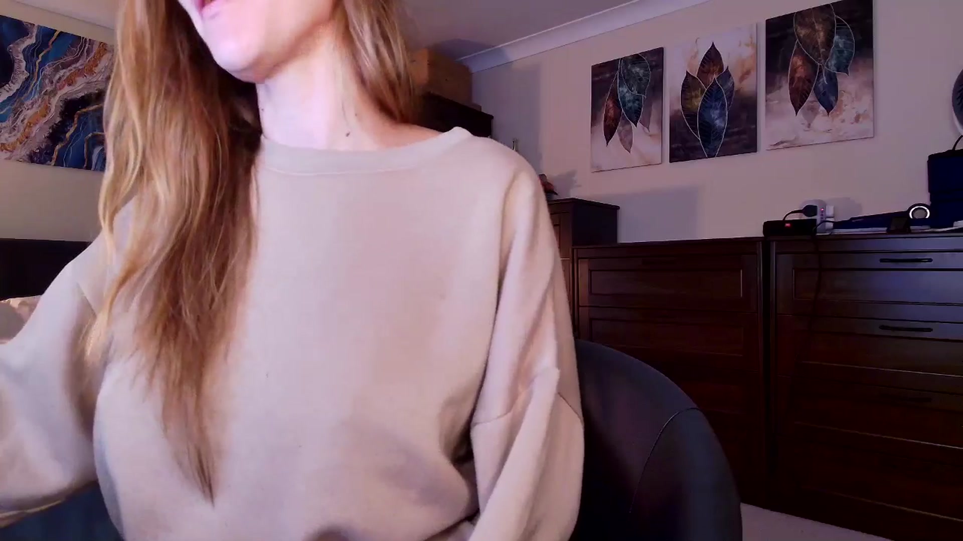 Gallery image thumbnail from Tabby_69's myfreecams stream on, 09/08/2025, 22:01 image 2 of 20