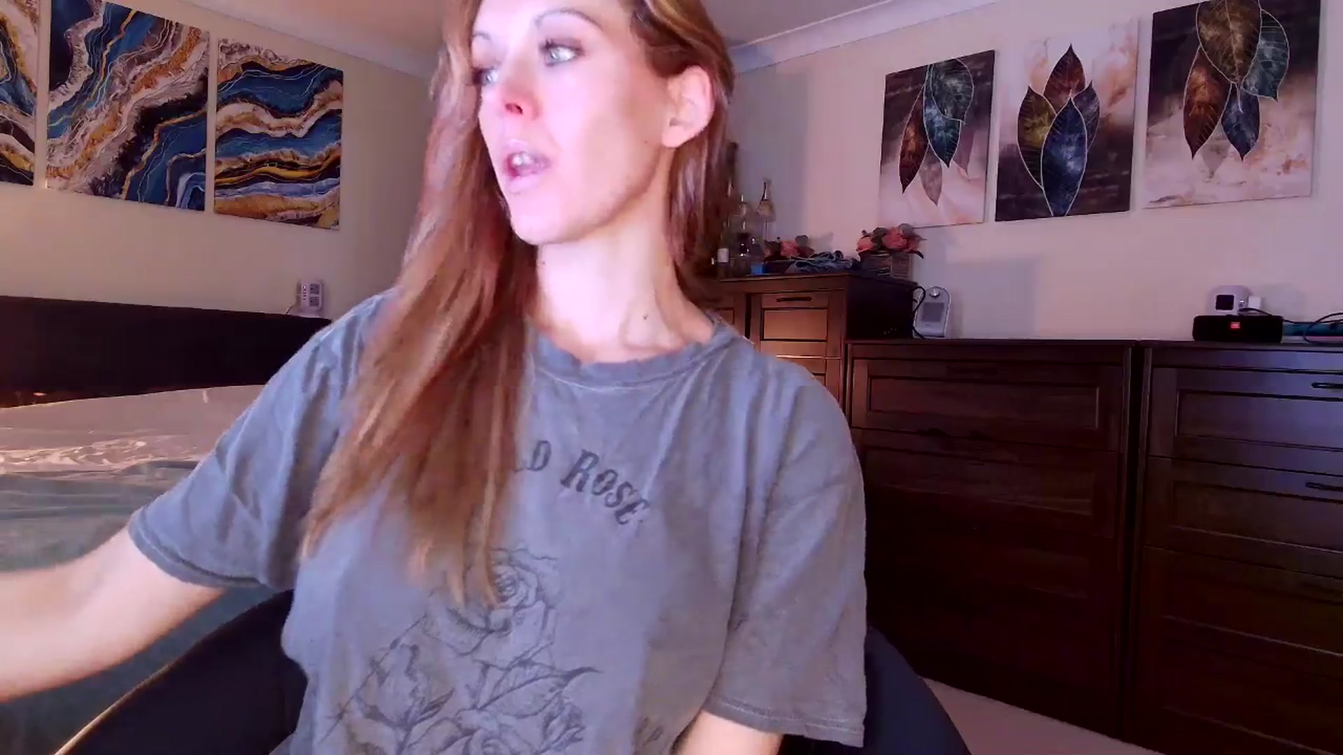Gallery image thumbnail from Tabby_69's myfreecams stream on, 11/01/2025, 23:20 image 18 of 20