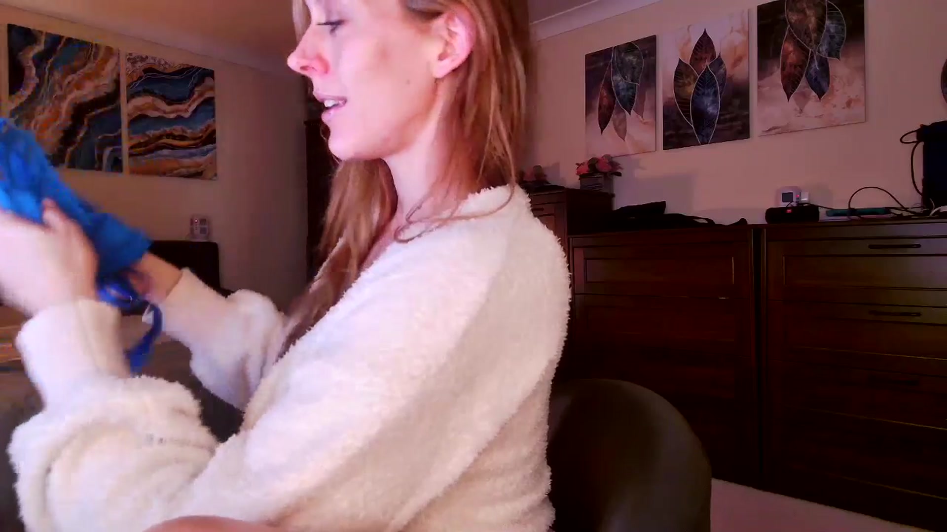 Gallery image thumbnail from Tabby_69's myfreecams stream on, 11/30/2025, 23:09 image 16 of 20