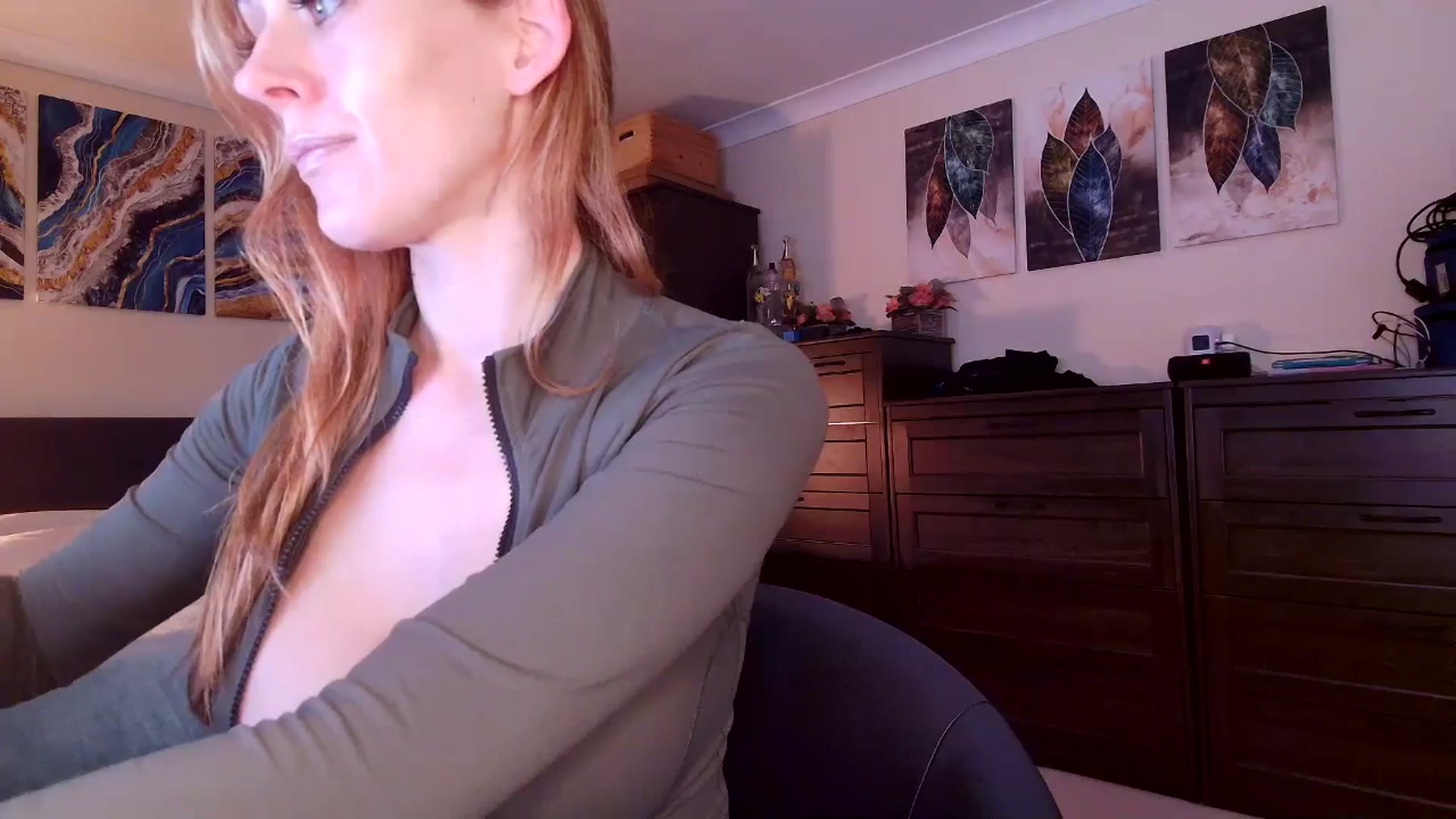 Gallery image thumbnail from Tabby_69's myfreecams stream on, 01/14/2026, 14:49 image 14 of 20