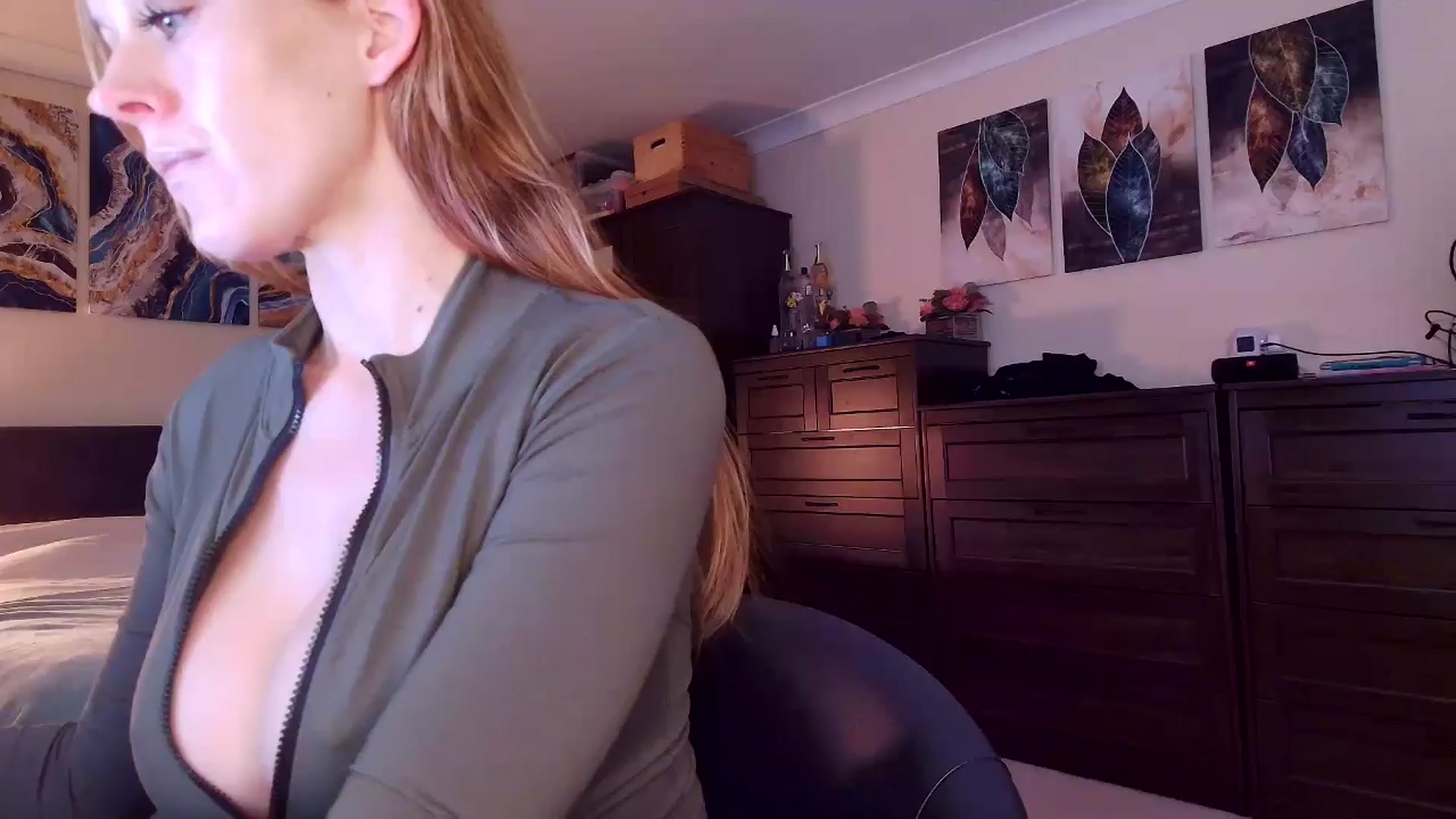 Gallery image thumbnail from Tabby_69's myfreecams stream on, 01/14/2026, 14:49 image 2 of 20