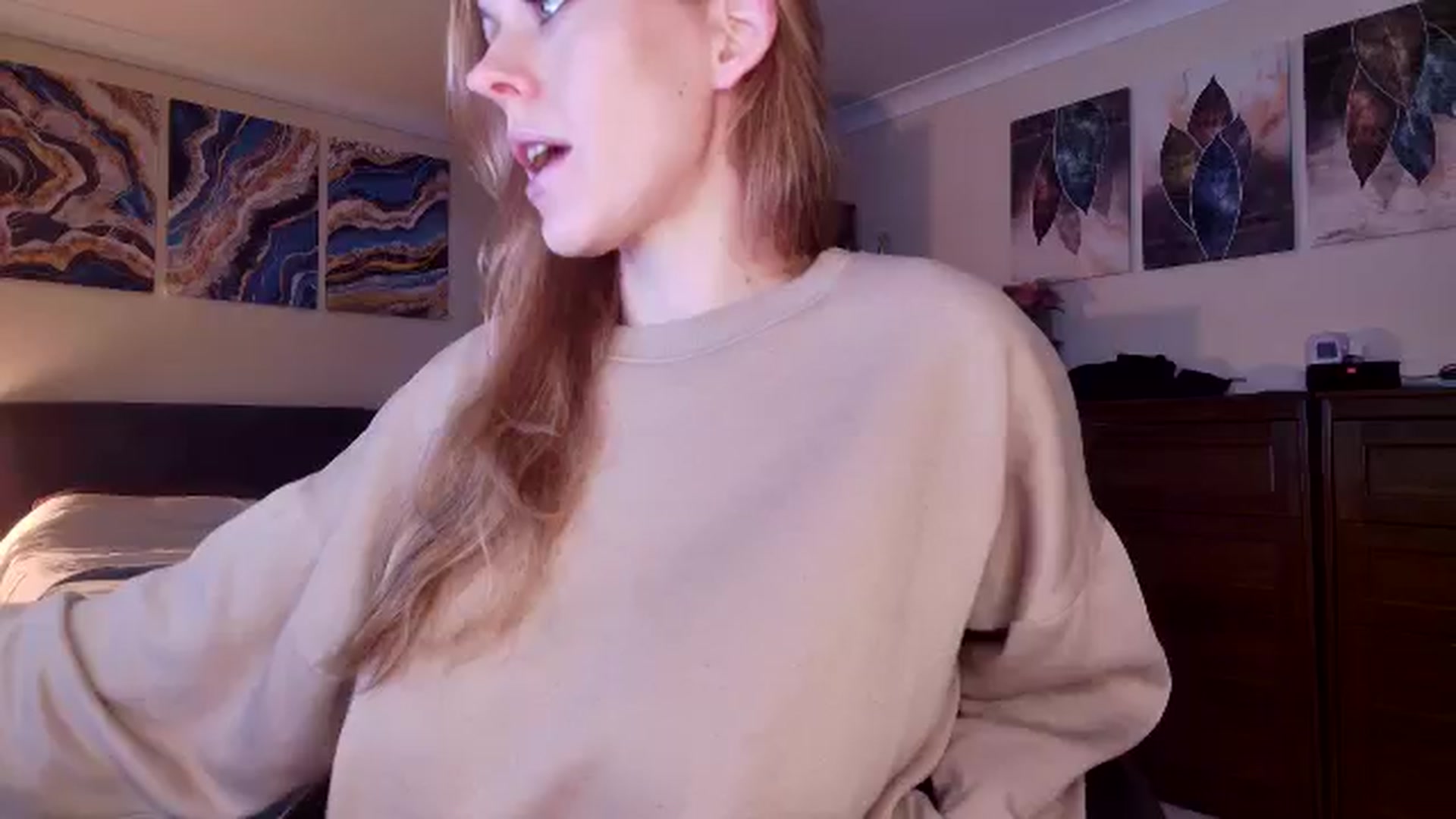 Gallery image thumbnail from Tabby_69's myfreecams stream on, 01/21/2026, 23:08 image 6 of 20