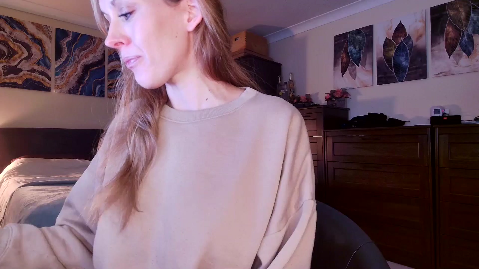 Gallery image thumbnail from Tabby_69's myfreecams stream on, 01/21/2026, 23:08 image 2 of 20