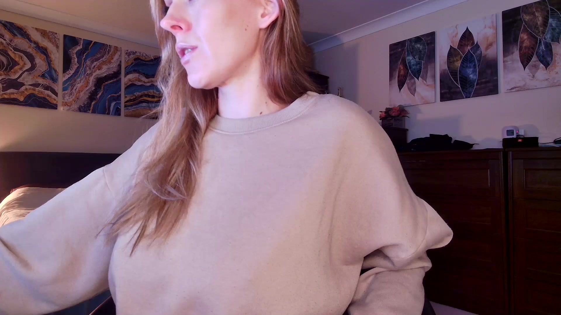 Gallery image thumbnail from Tabby_69's myfreecams stream on, 01/21/2026, 23:08 image 13 of 20
