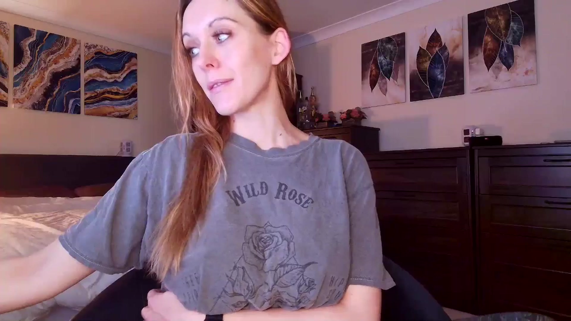 Gallery image thumbnail from Tabby_69's myfreecams stream on, 01/30/2026, 23:08 image 15 of 20