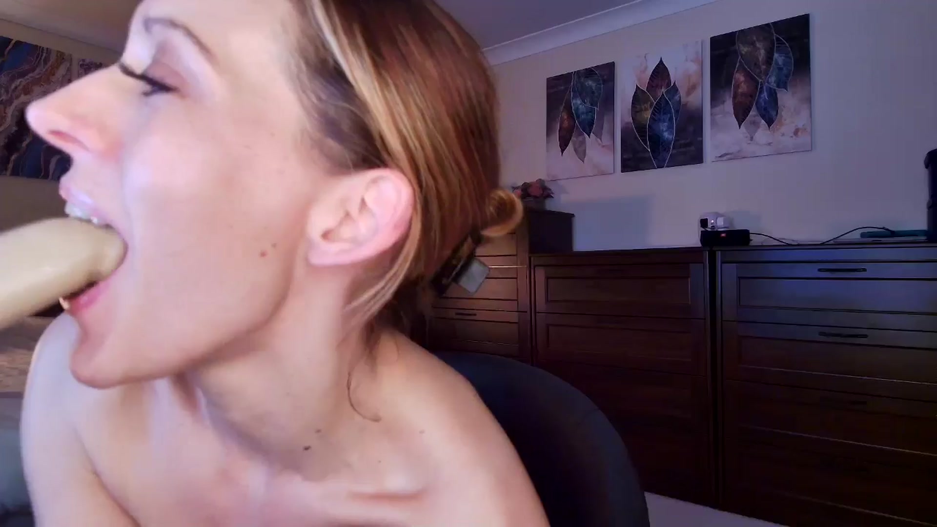 Gallery image thumbnail from Tabby_69's myfreecams stream on, 02/02/2026, 23:06 image 16 of 20