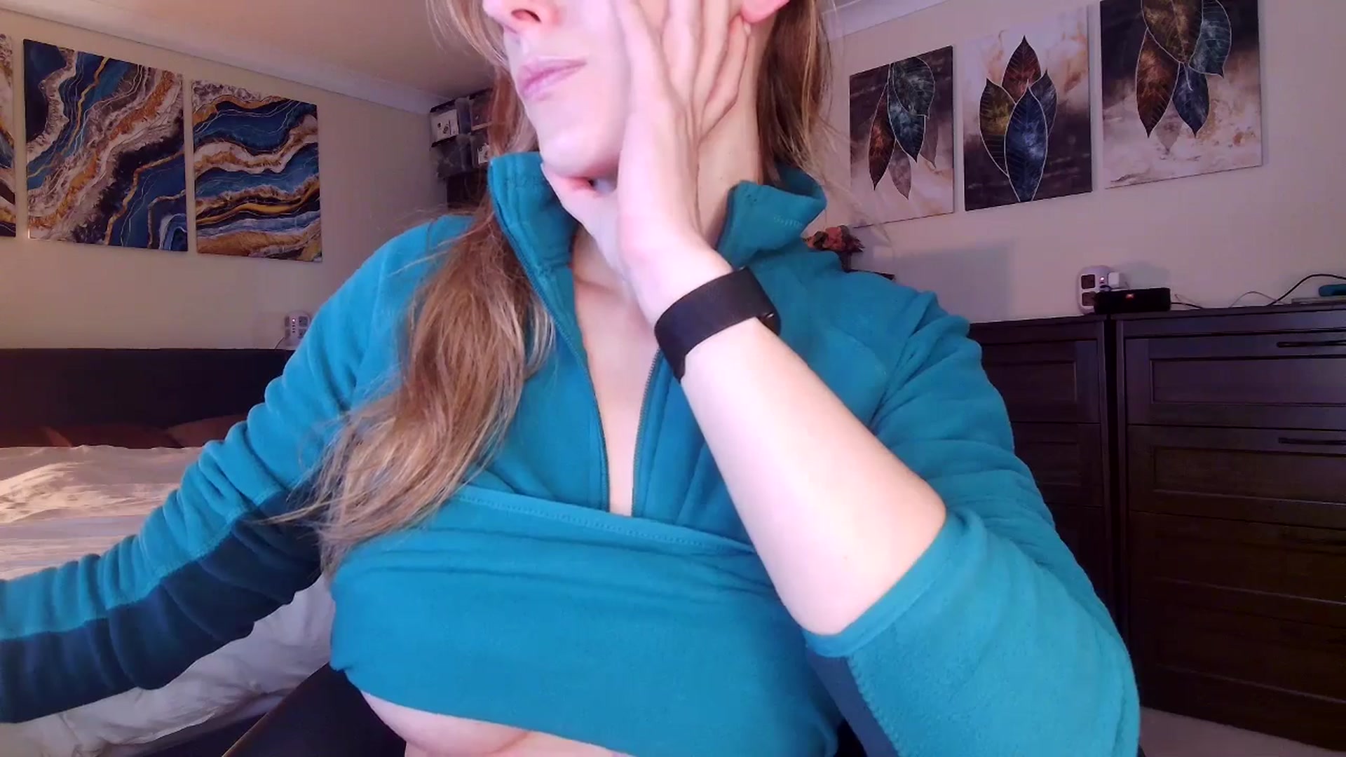 Gallery image thumbnail from Tabby_69's myfreecams stream on, 02/06/2026, 22:44 image 19 of 20