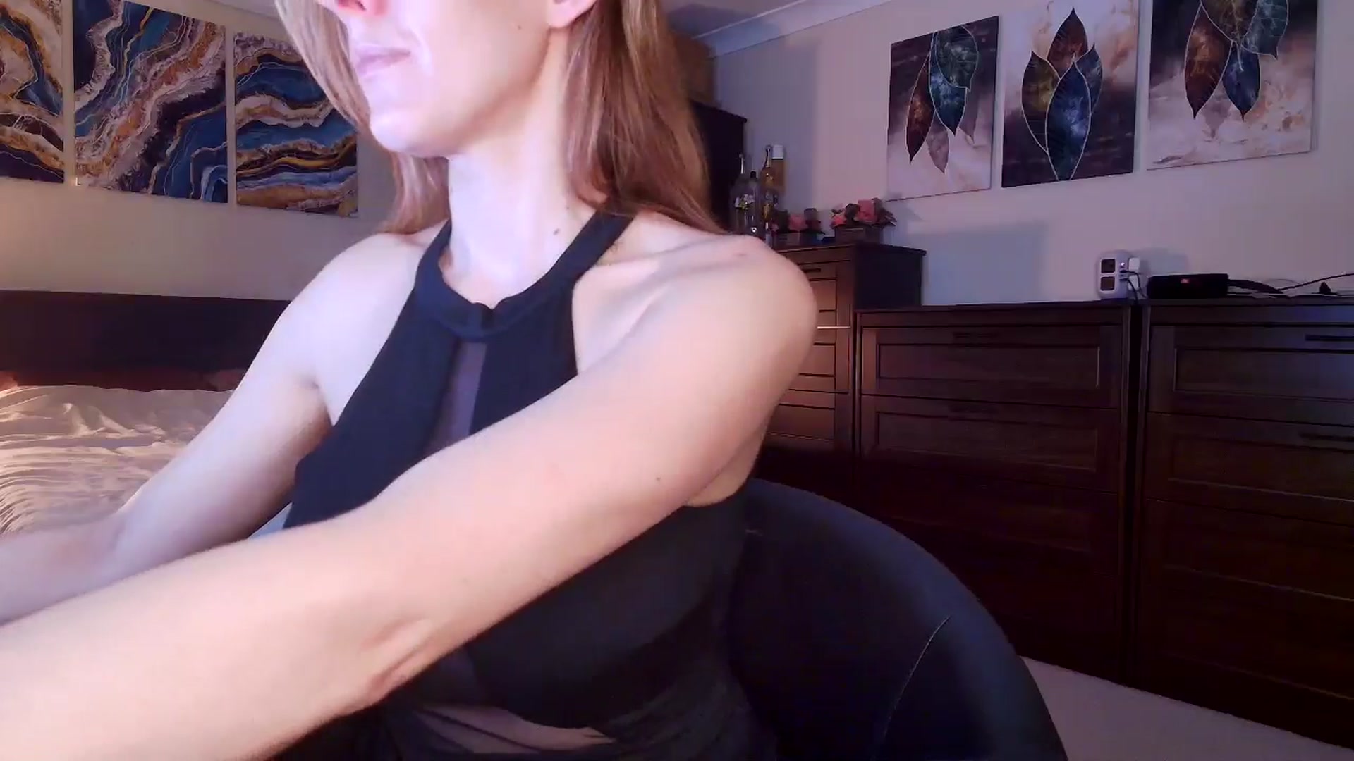 Gallery image thumbnail from Tabby_69's myfreecams stream on, 02/13/2026, 23:03 image 20 of 20