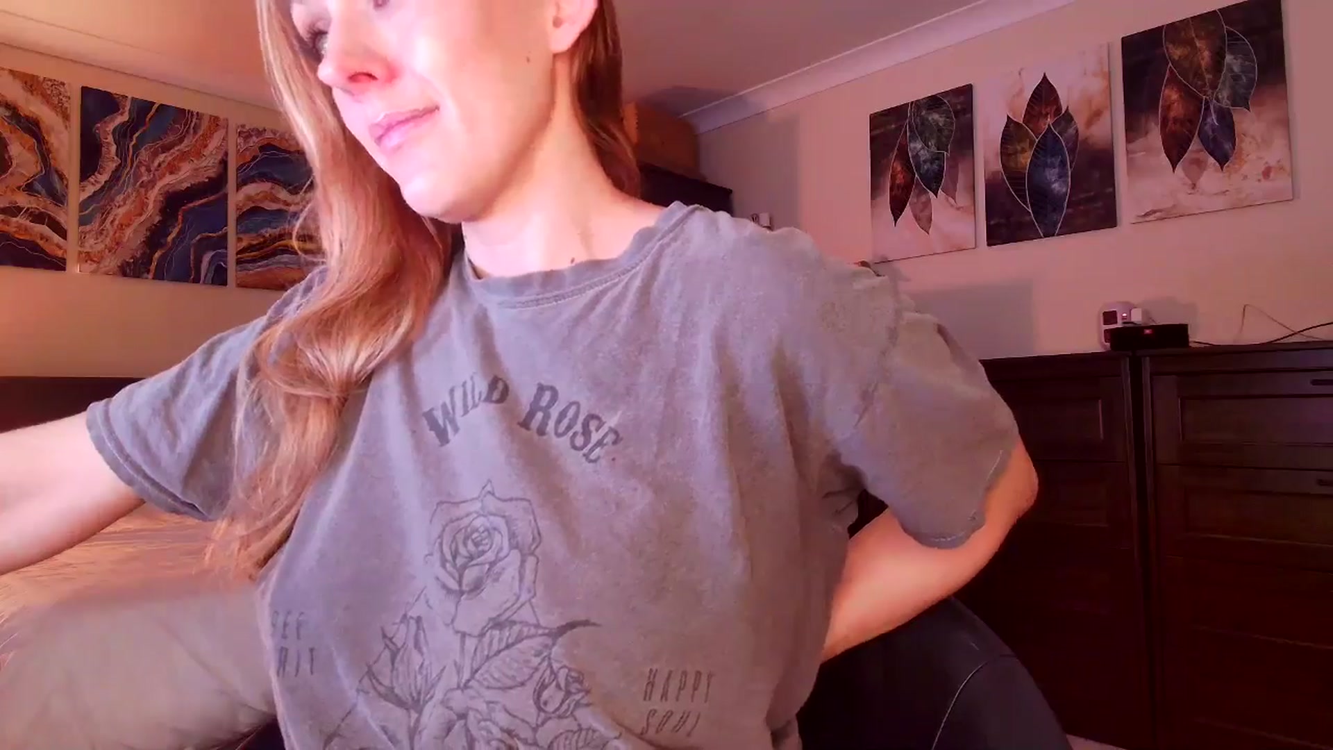 Gallery image thumbnail from Tabby_69's myfreecams stream on, 02/19/2026, 23:03 image 4 of 20