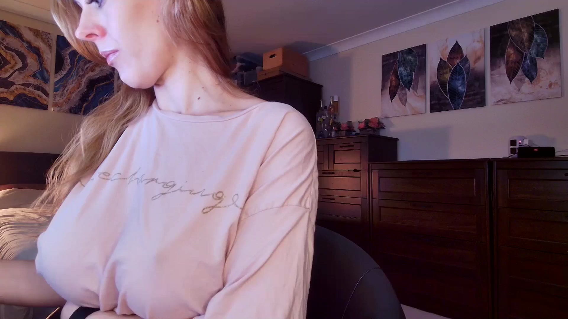 Gallery image thumbnail from Tabby_69's myfreecams stream on, 03/01/2026, 23:05 image 15 of 20