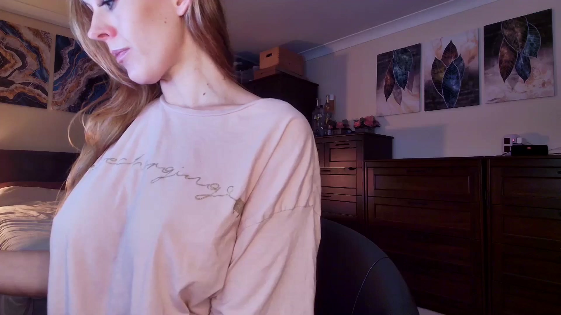 Gallery image thumbnail from Tabby_69's myfreecams stream on, 03/01/2026, 23:05 image 14 of 20