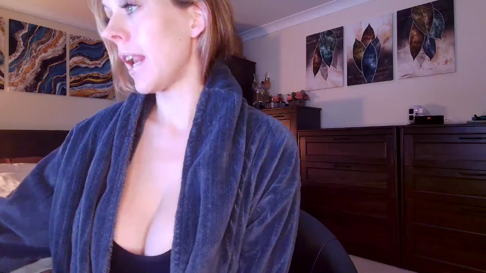 Gallery image thumbnail from Tabby_69's myfreecams stream on, 03/09/2026, 23:03 image 20 of 20