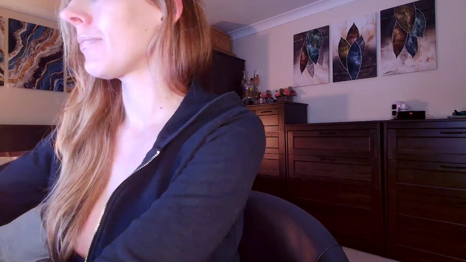 Gallery image thumbnail from Tabby_69's myfreecams stream on, 03/09/2026, 23:03 image 19 of 20